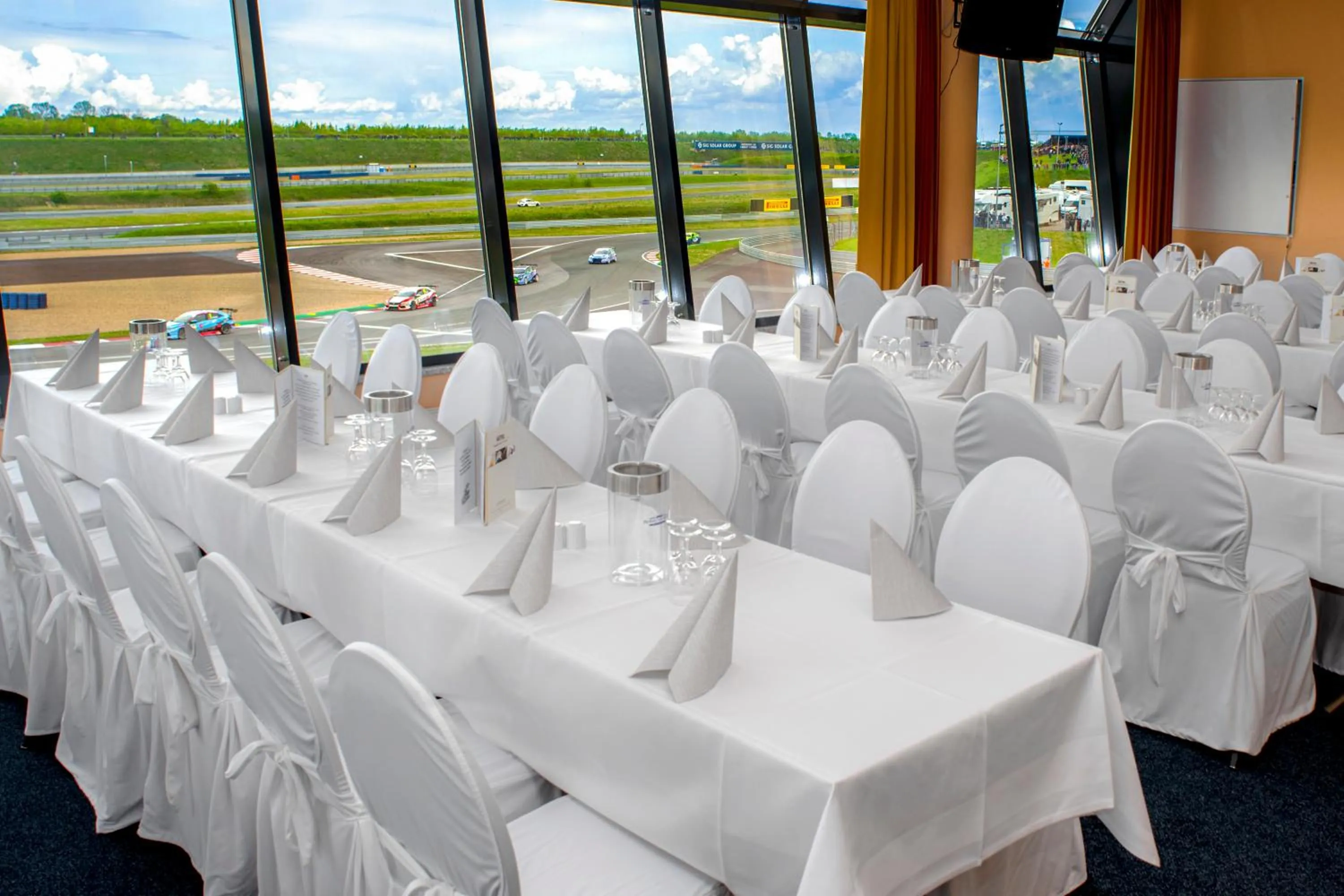 Floor plan in Hotel Motorsport Arena