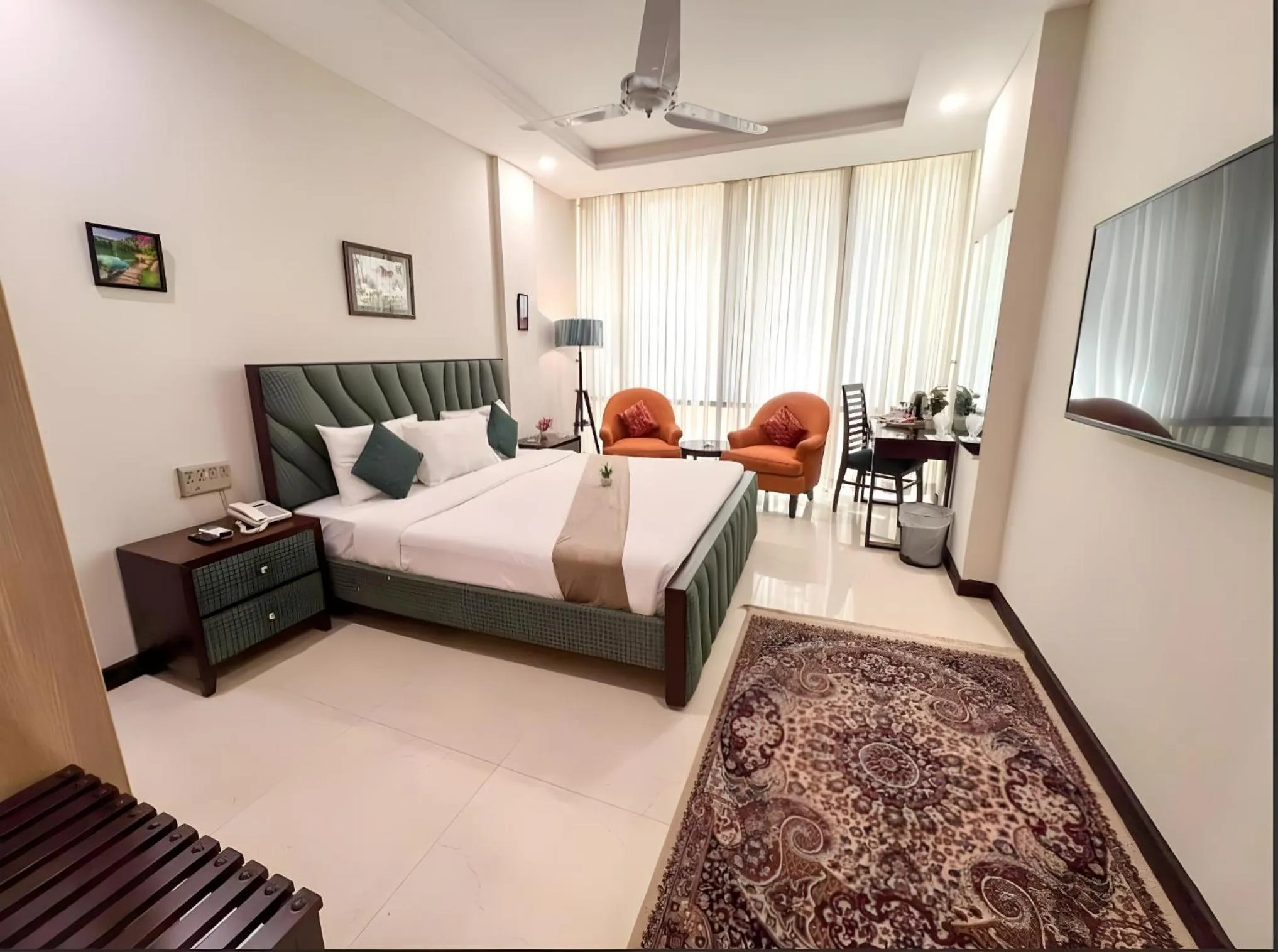 Property building, Bed in Atlas Hotel Islamabad