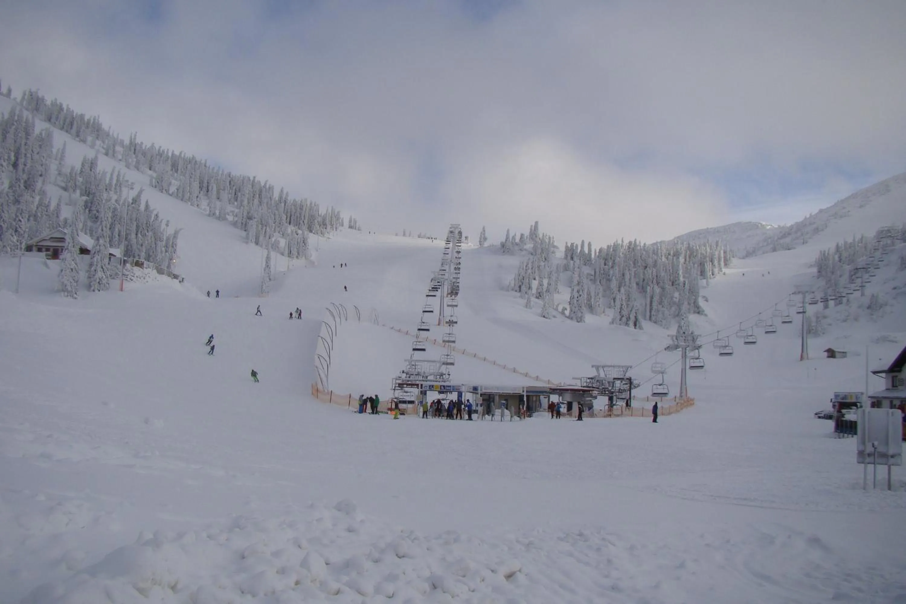 Area and facilities in JoSchi Sporthaus Hochkar