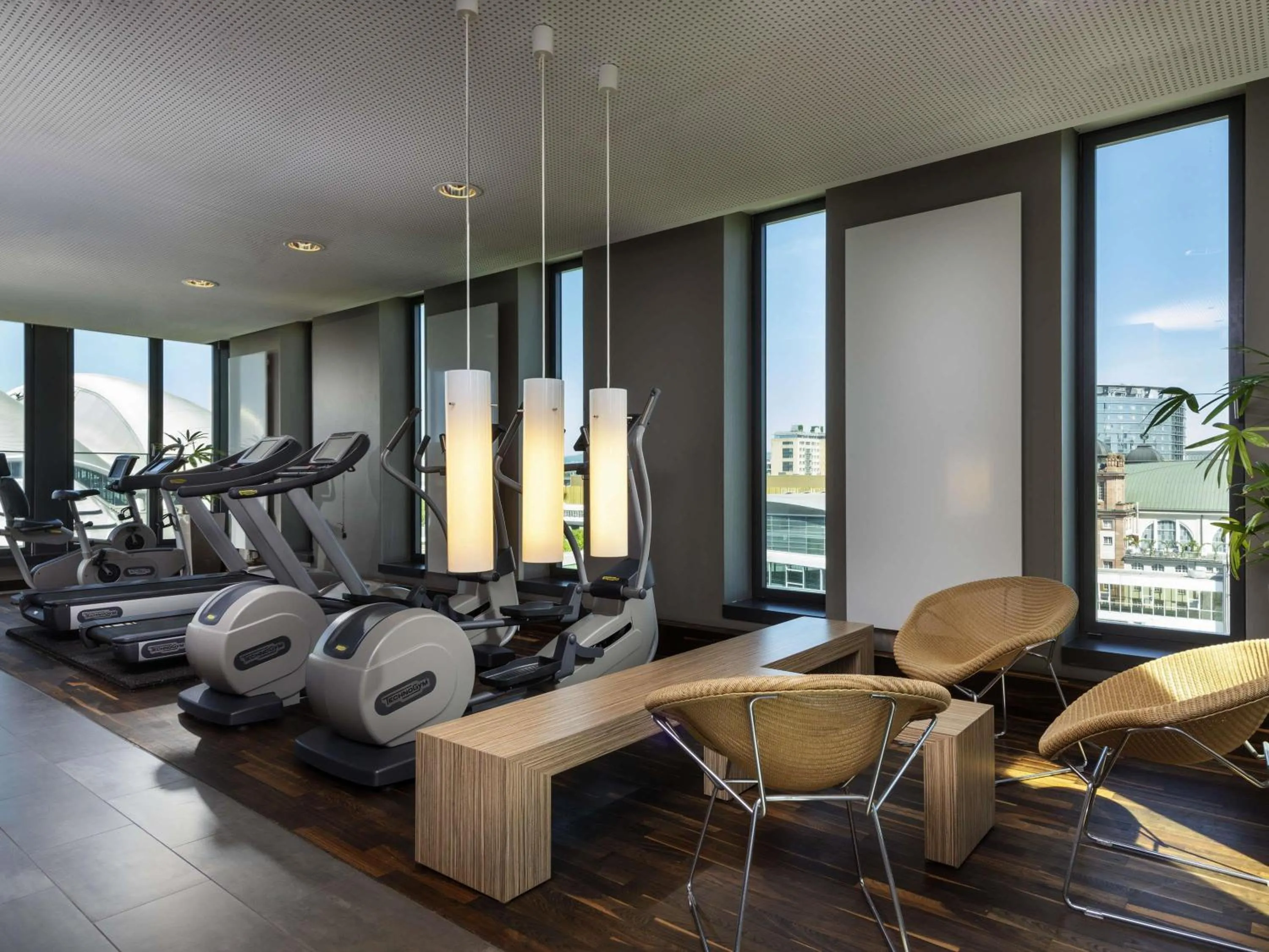 Fitness centre/facilities in Mövenpick Hotel Frankfurt City Messe