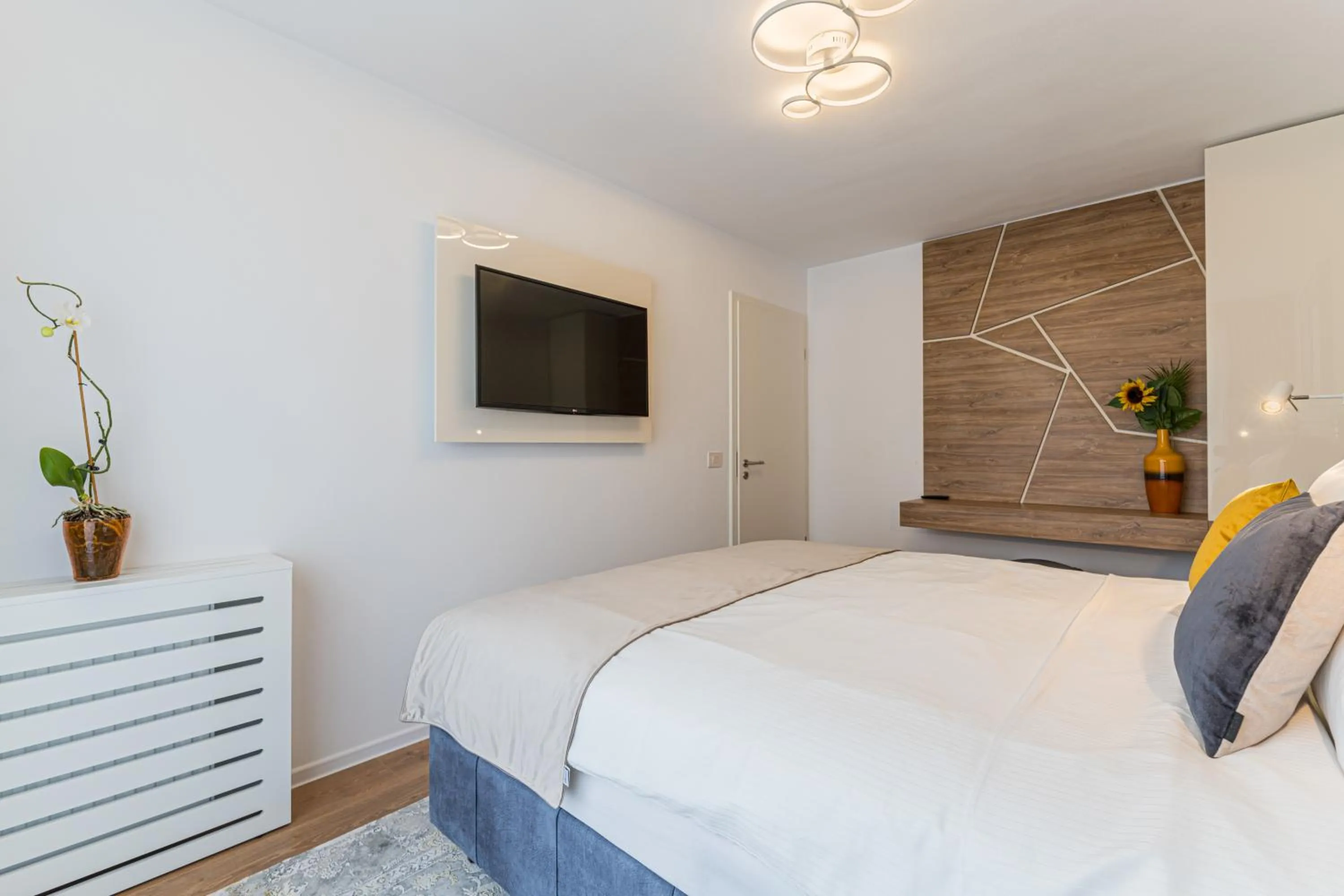 Bedroom, Bed in MK Apartments Brasov