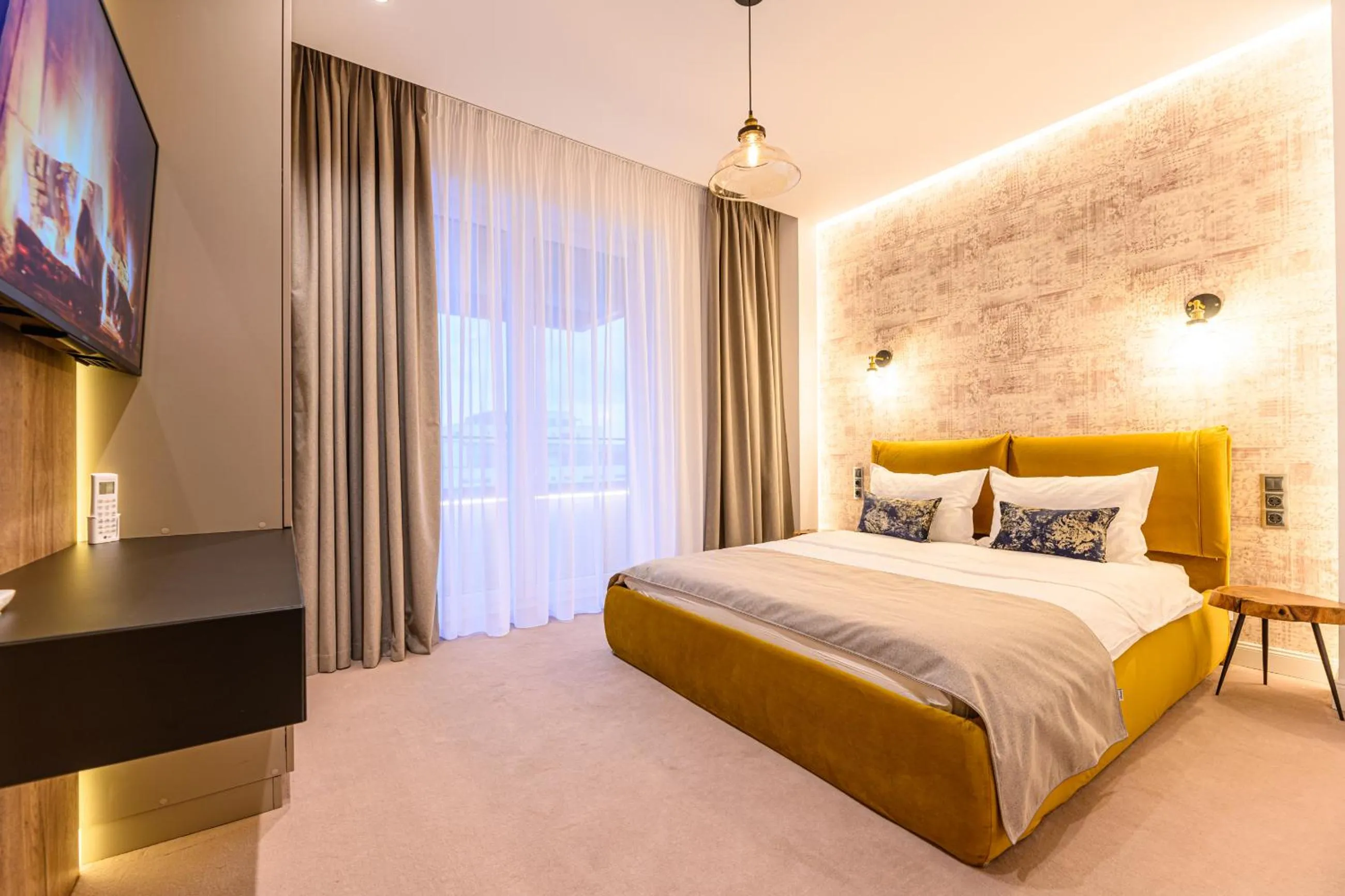 Bedroom, Bed in MK Apartments Brasov