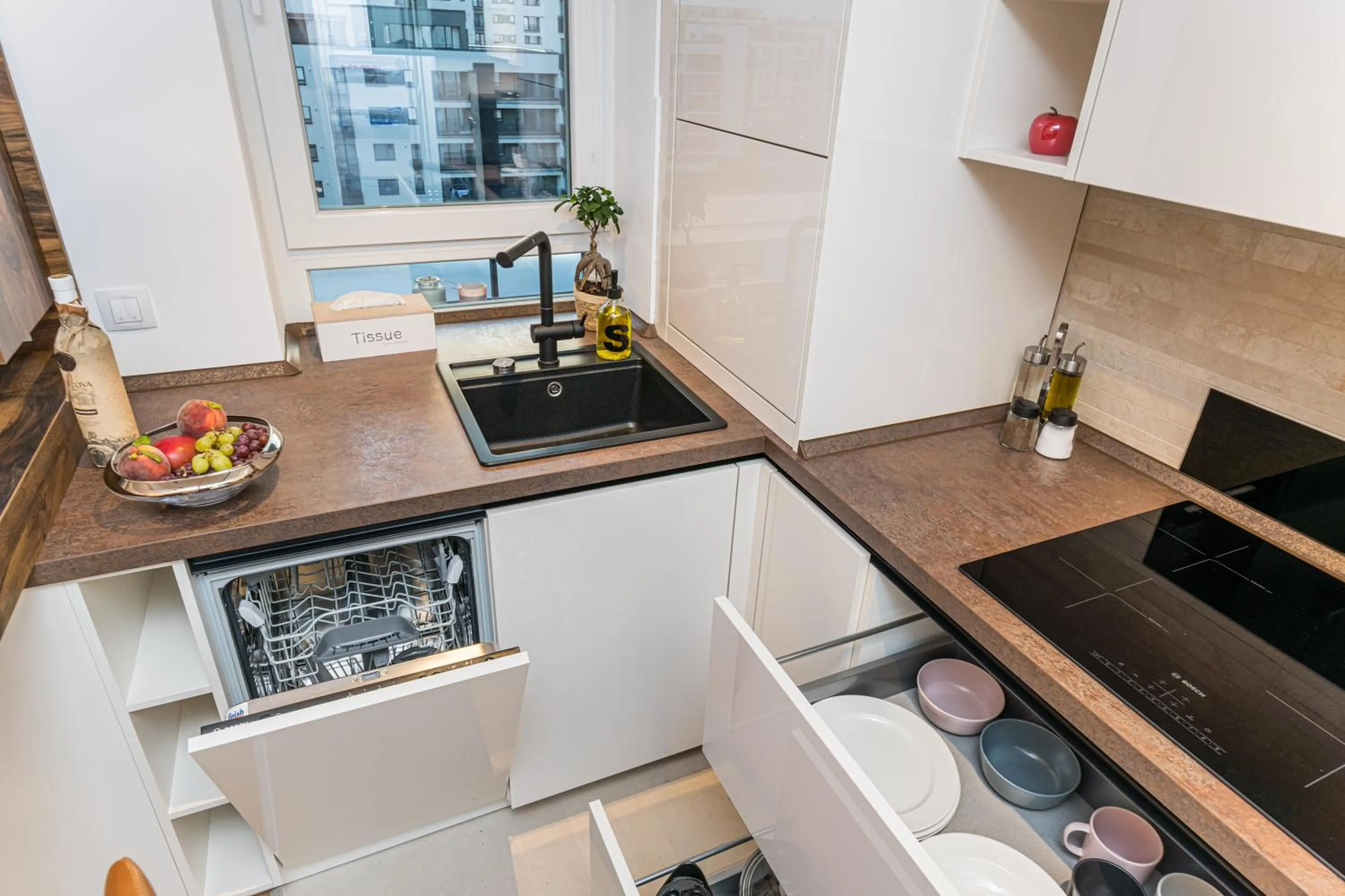 Kitchen or kitchenette in MK Apartments Brasov