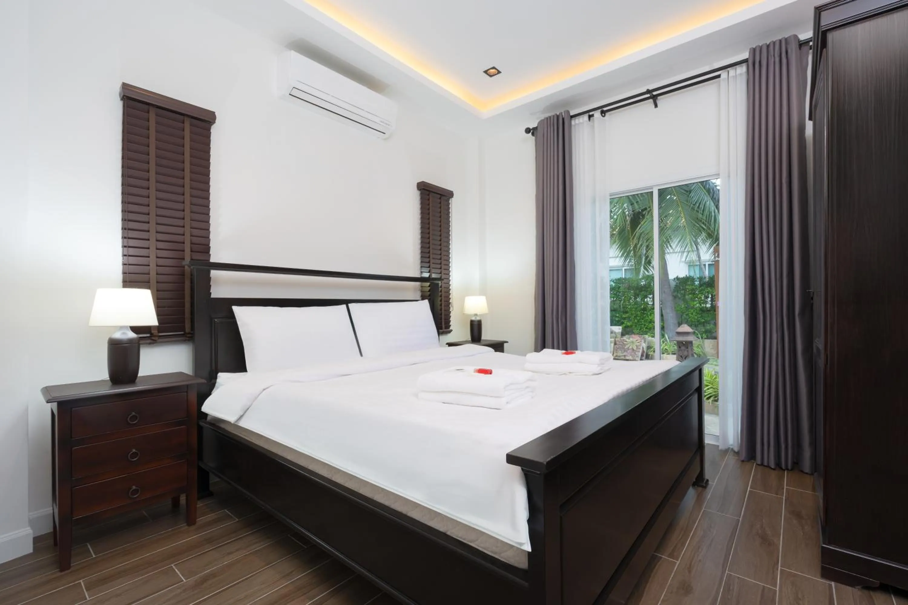 Bedroom, Bed in Orchid Paradise Homes OPV 15