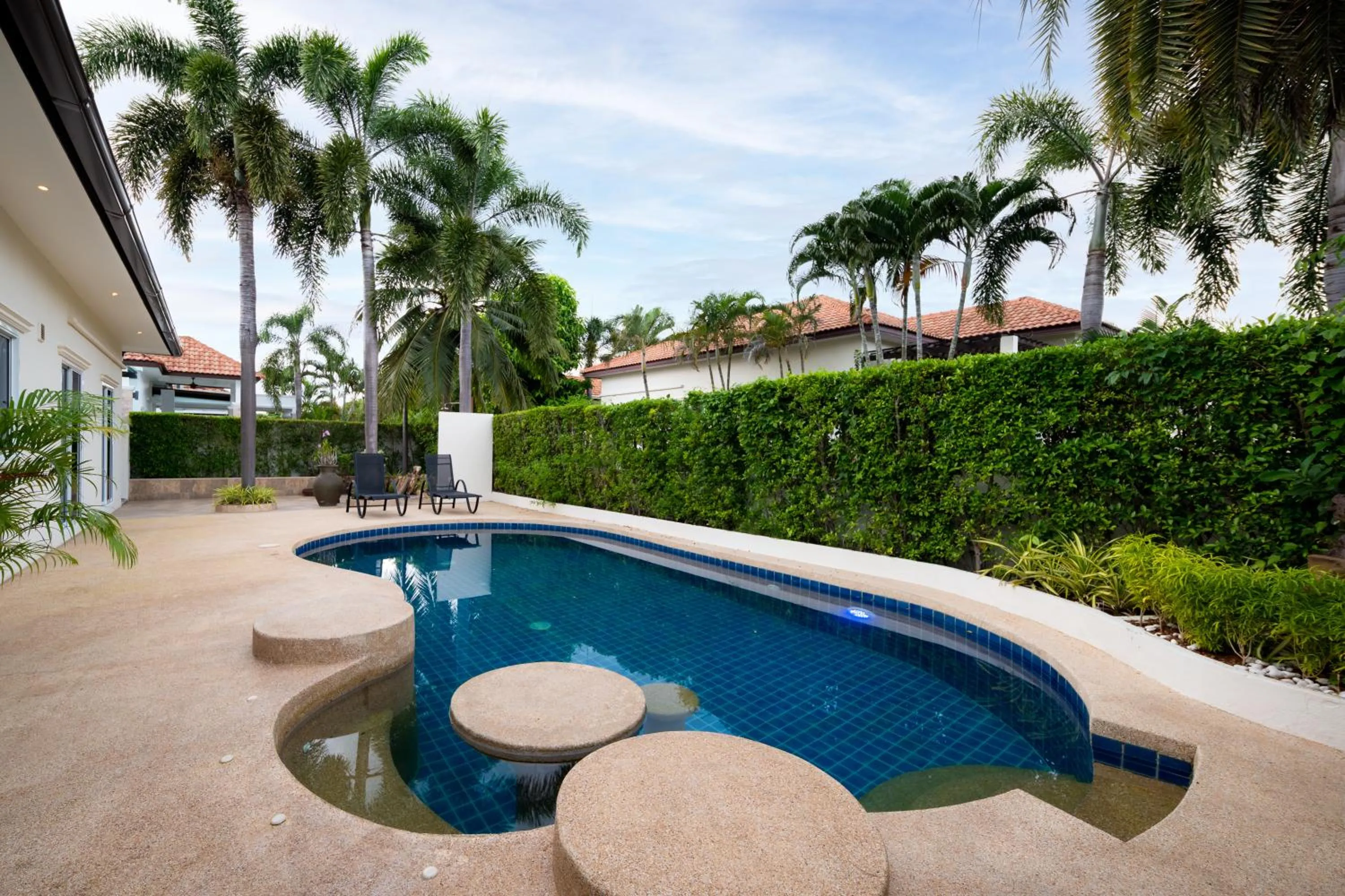 Swimming pool in Orchid Paradise Homes OPV 15