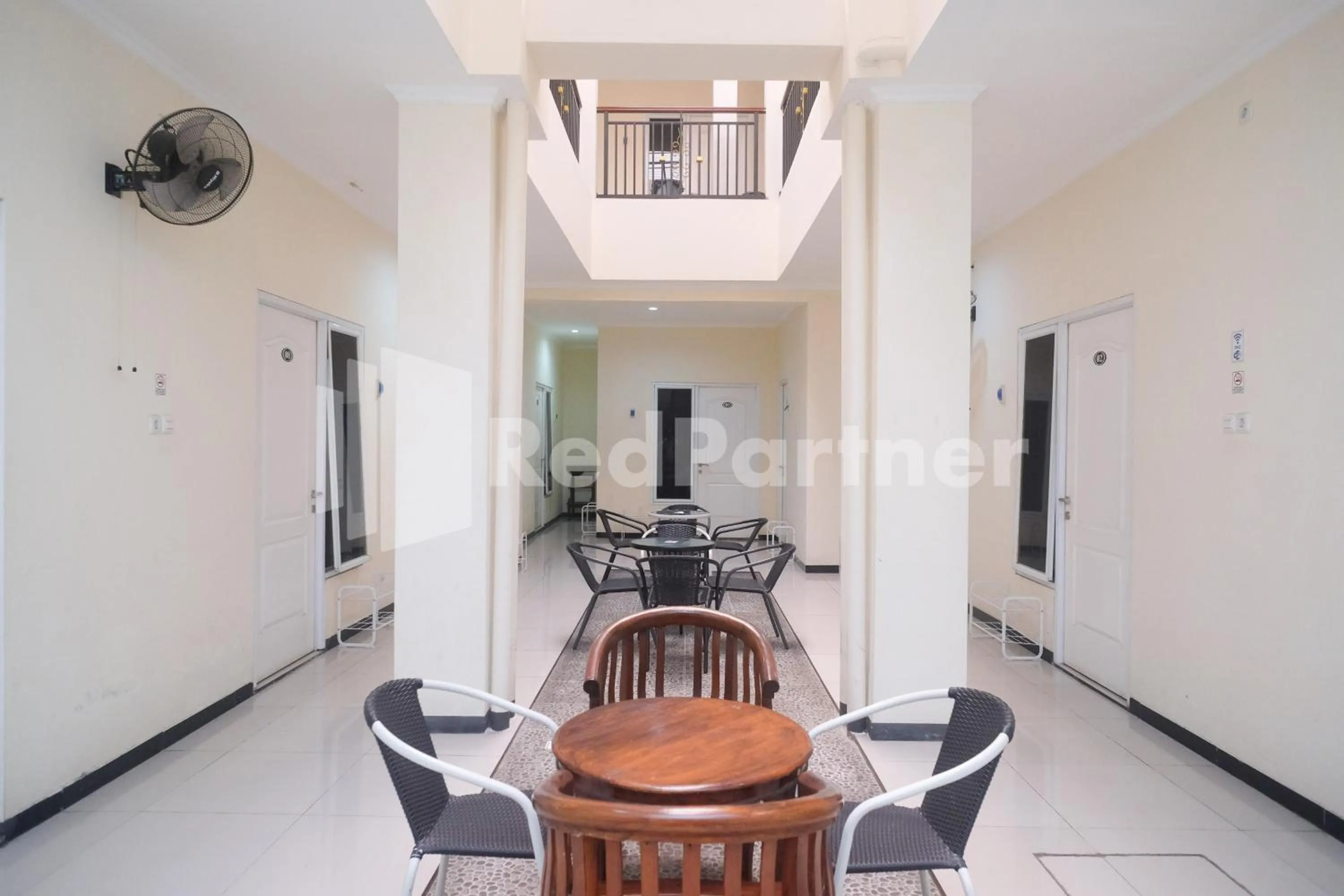 Property building in Griya Loka 2 Syariah Near Simpang Lima Mitra Reddoorz