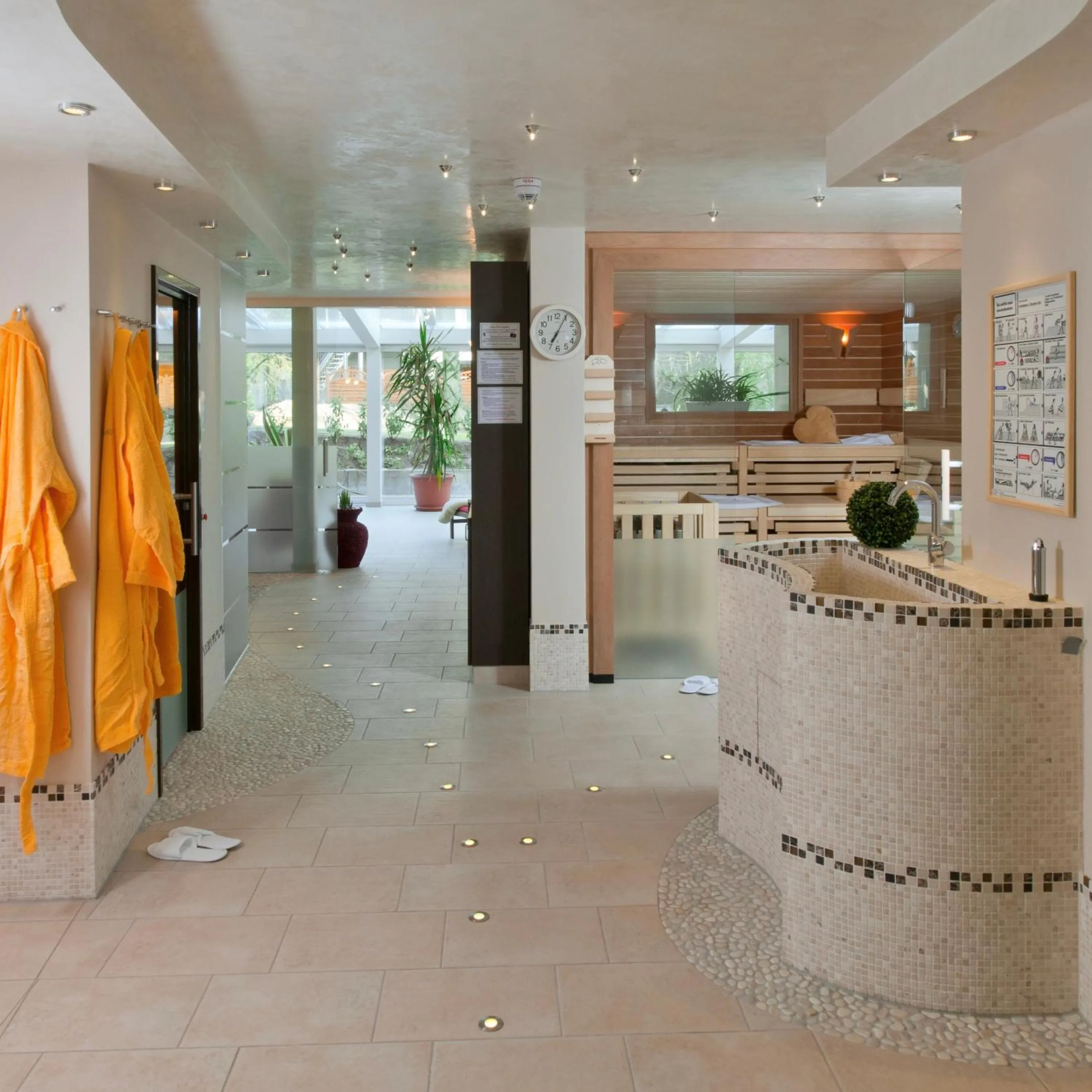 Spa and wellness centre/facilities in Hotel Sonnenhügel