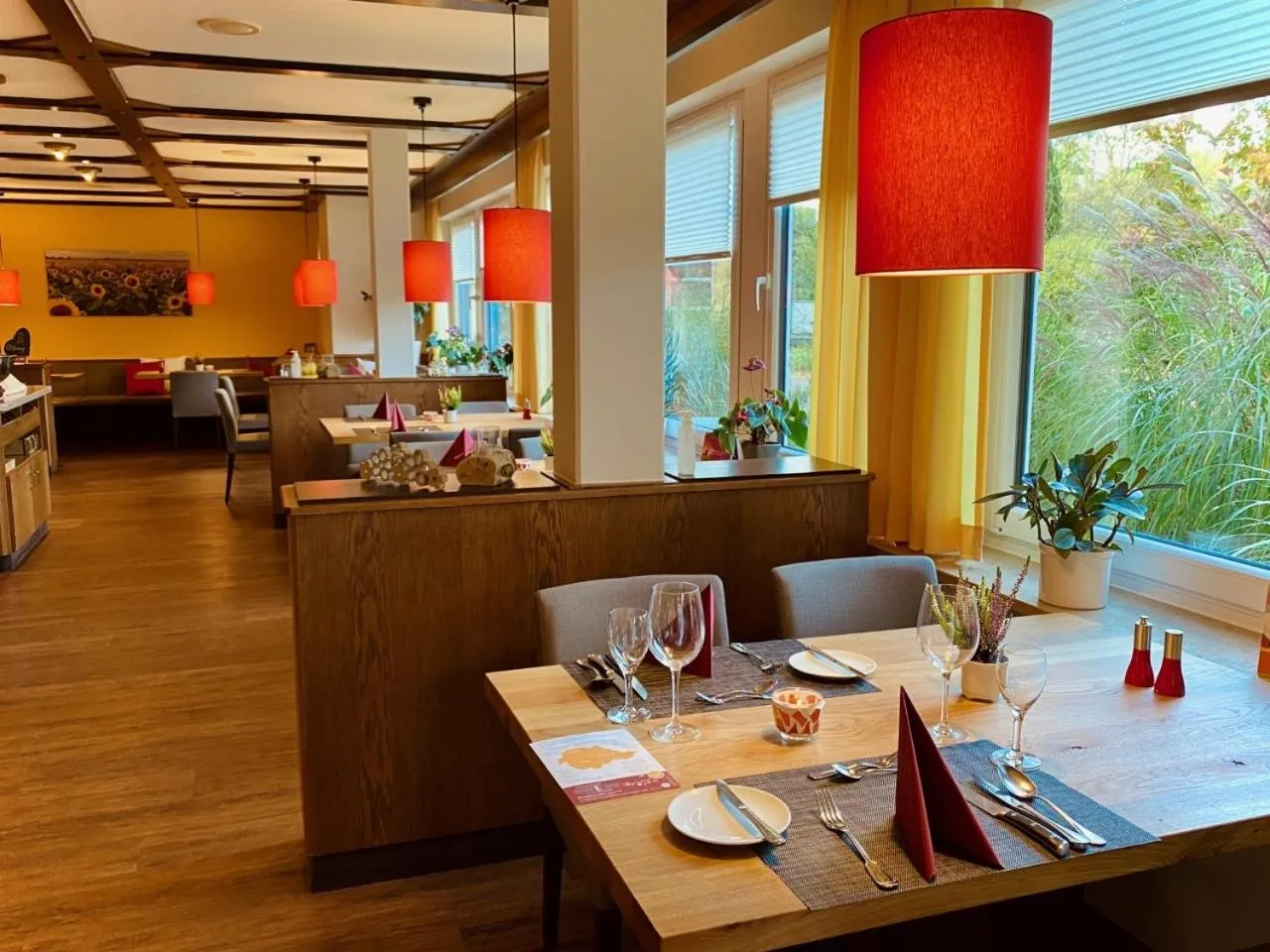 Restaurant/places to eat in Hotel Sonnenhügel