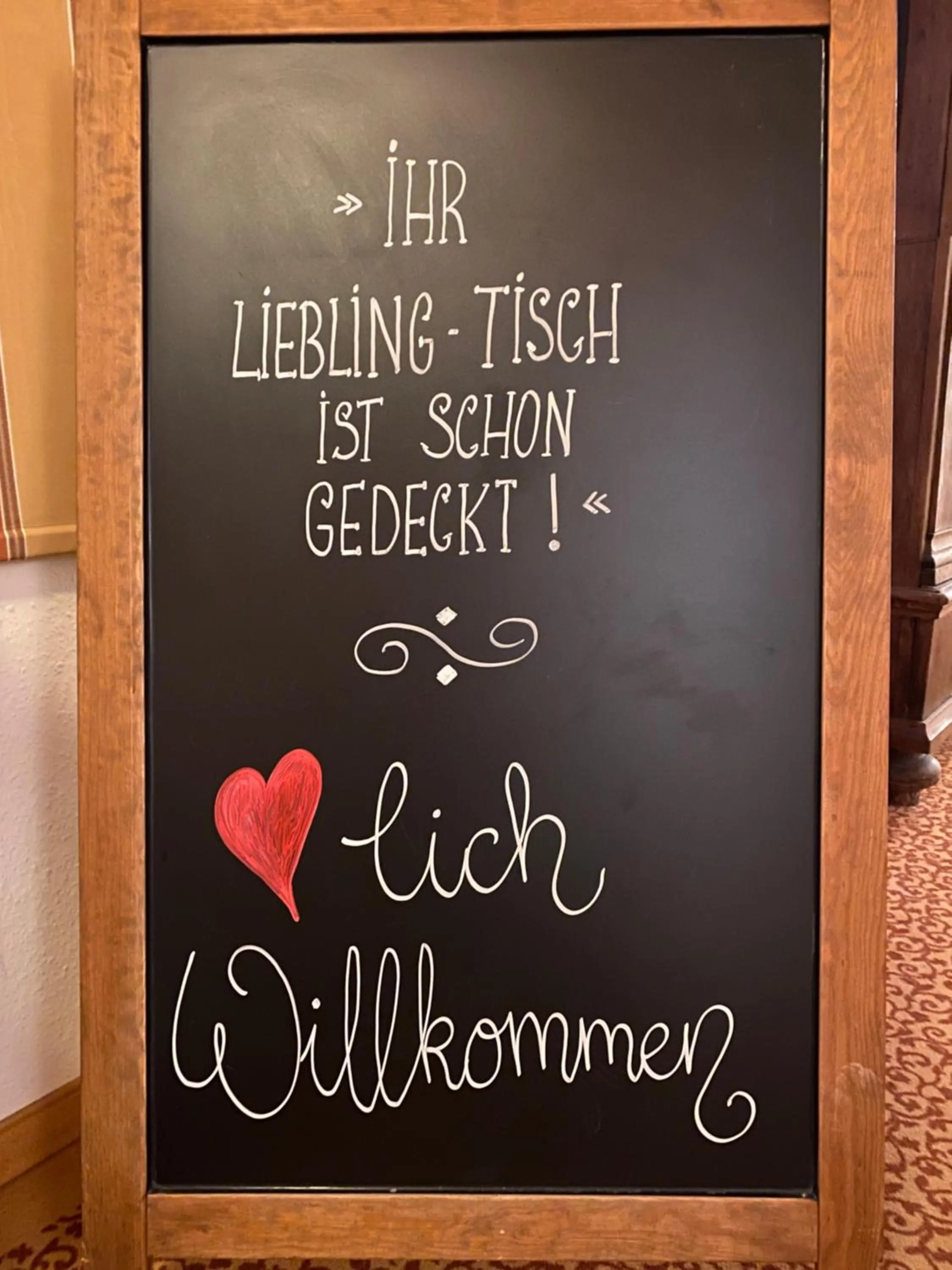 Restaurant/places to eat in Hotel Sonnenhügel