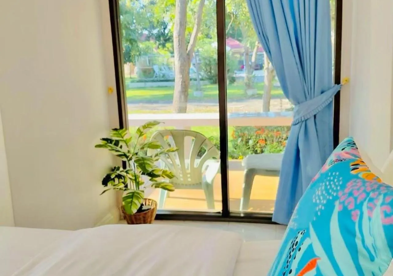 Bed in Baan Golden Resort & Residences