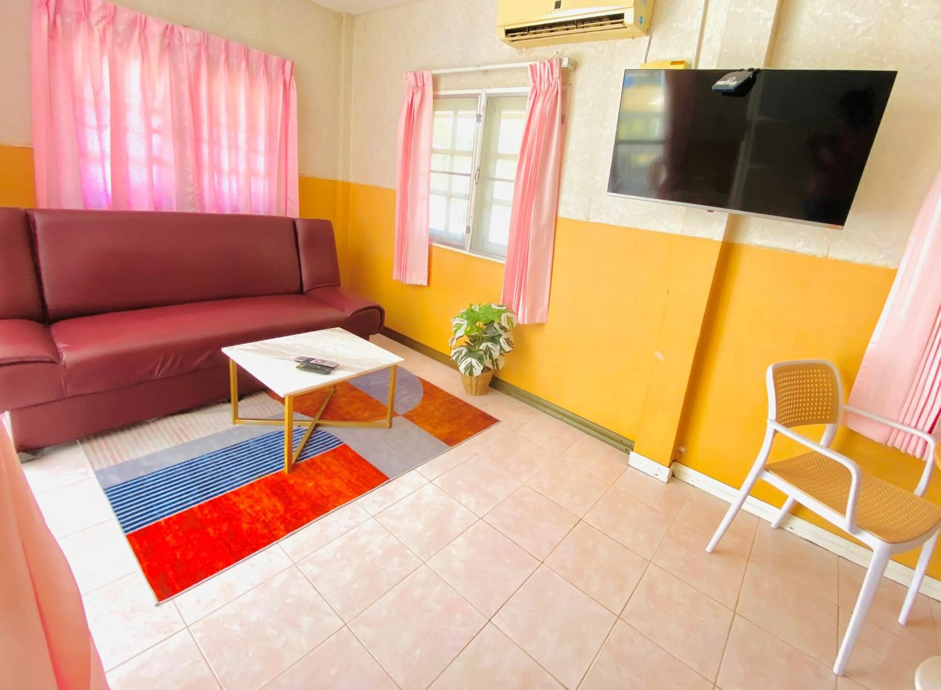 Baan Golden Resort & Residences