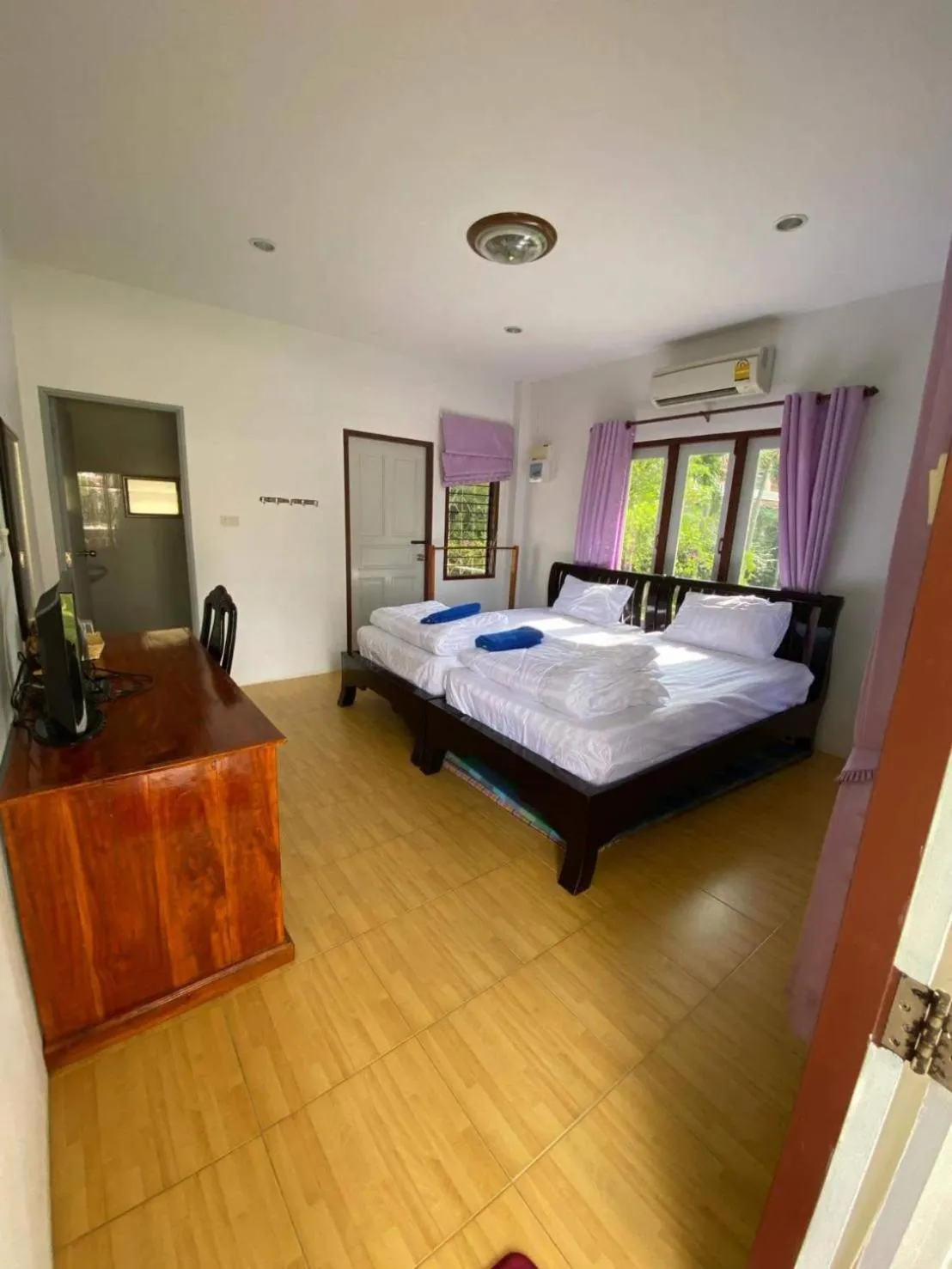 Bed in Baan Golden Resort & Residences