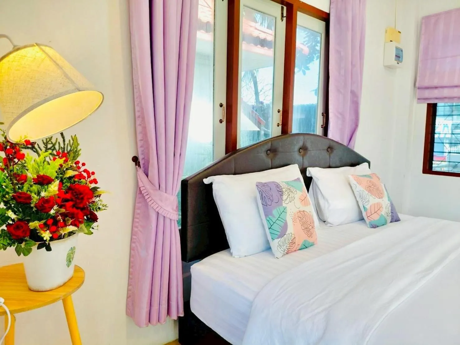 Bed in Baan Golden Resort & Residences