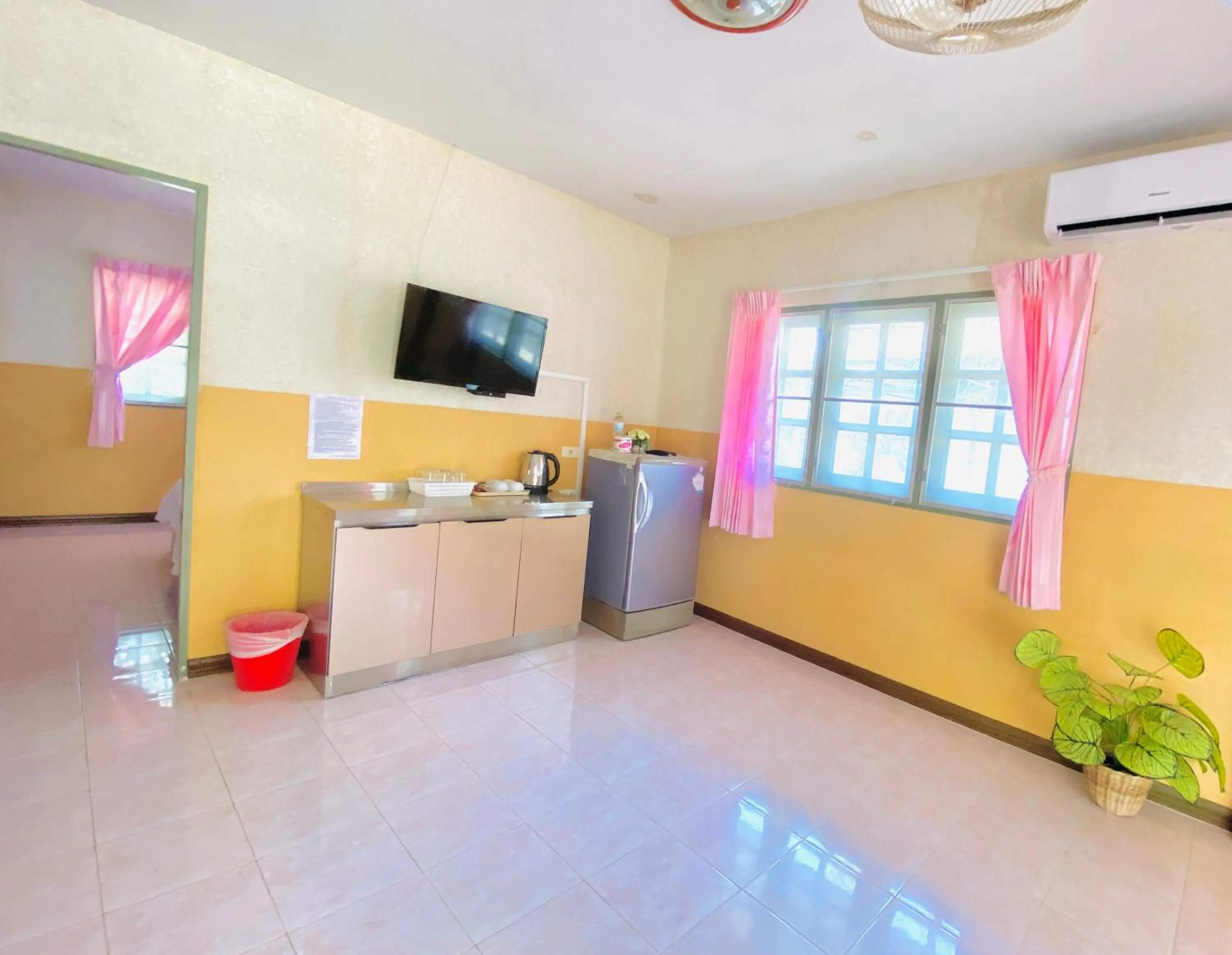 Baan Golden Resort & Residences