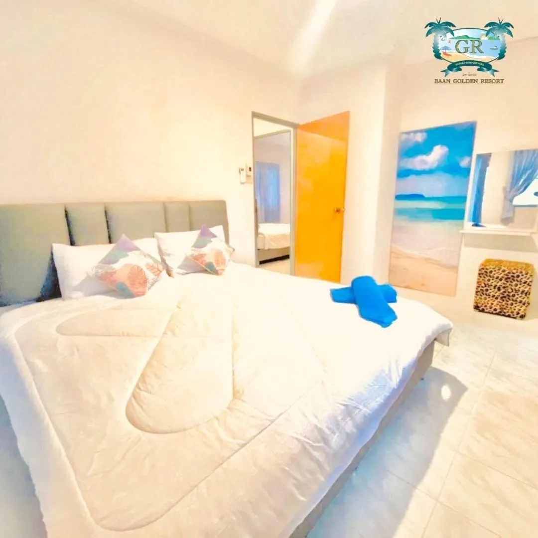 Bed in Baan Golden Resort & Residences