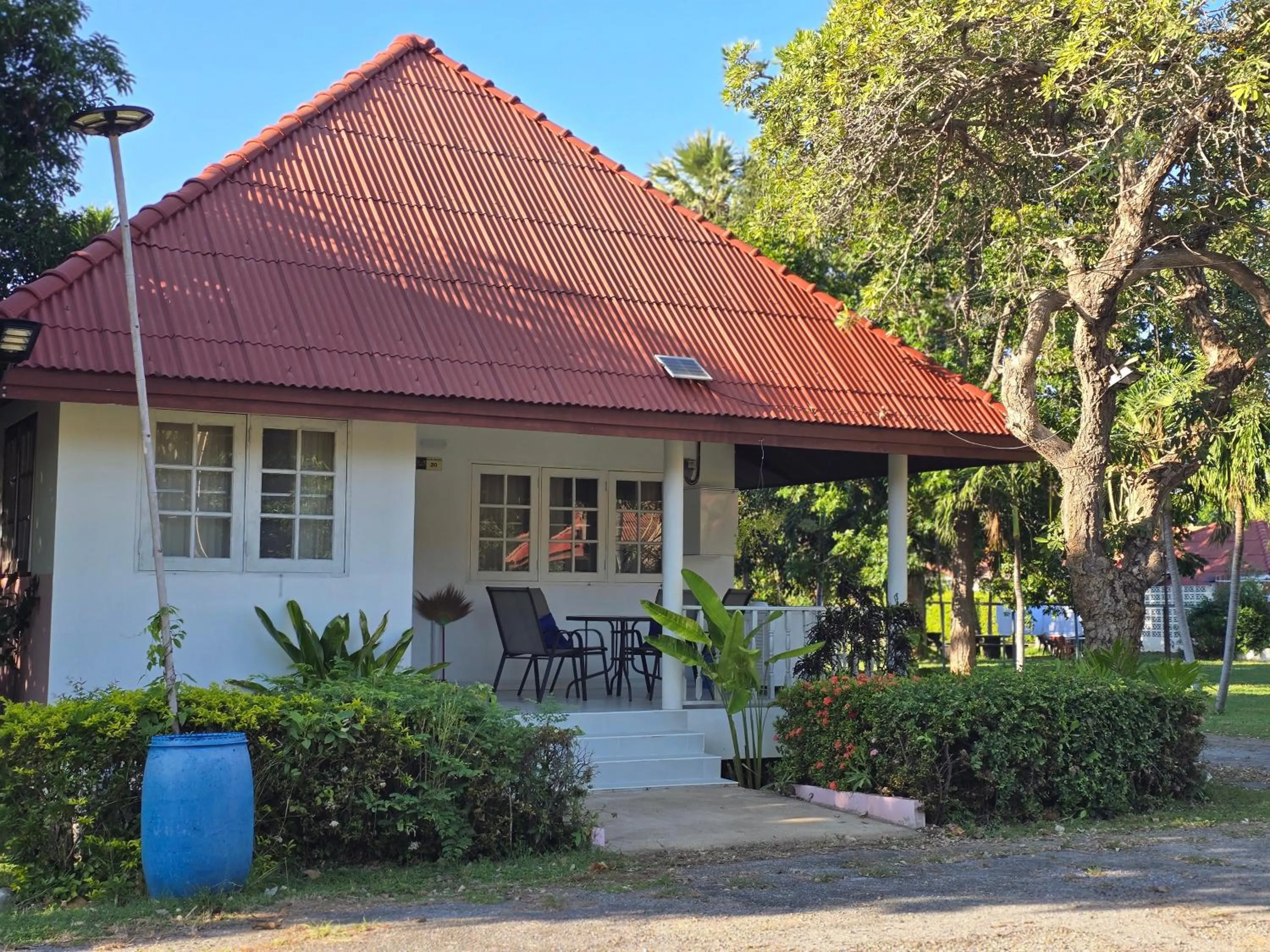 Property building in Baan Golden Resort & Residences