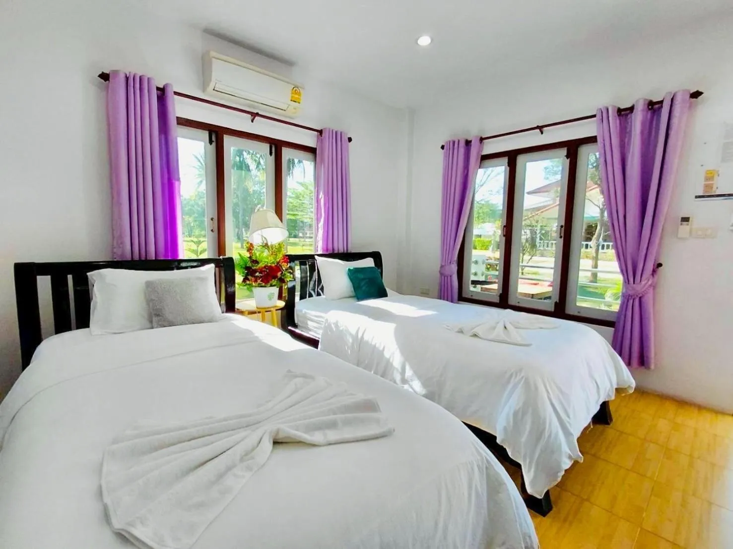 Bed in Baan Golden Resort & Residences