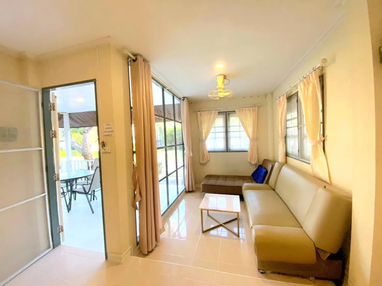 Baan Golden Resort & Residences