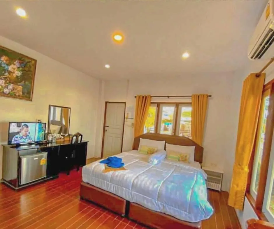 Bed in Baan Golden Resort & Residences