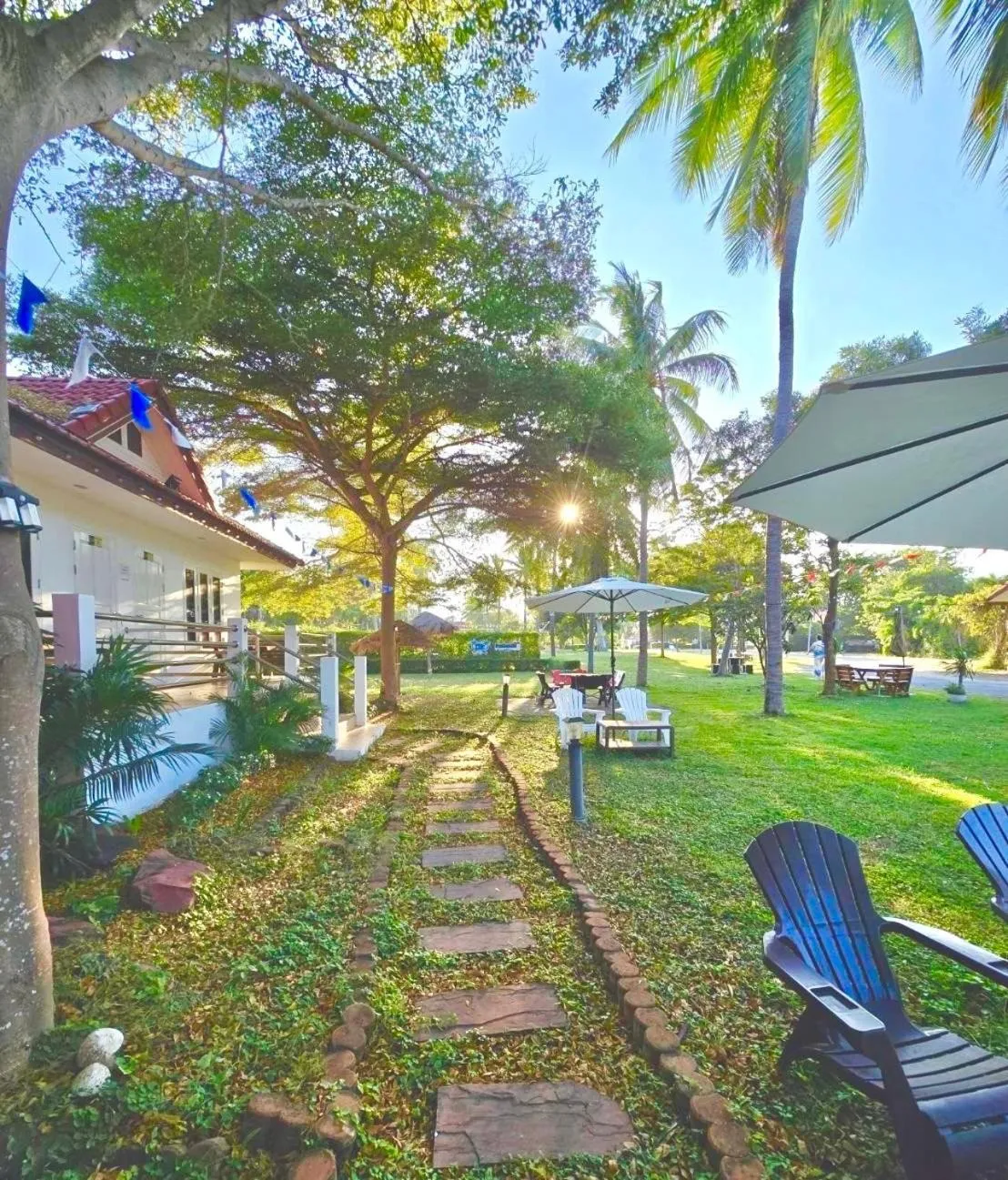 Baan Golden Resort & Residences