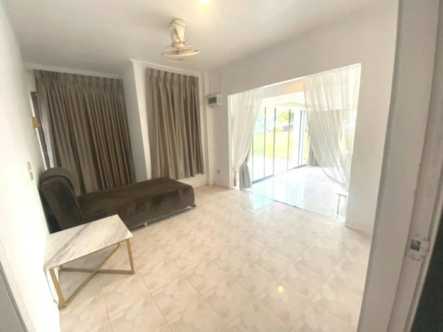 Baan Golden Resort & Residences