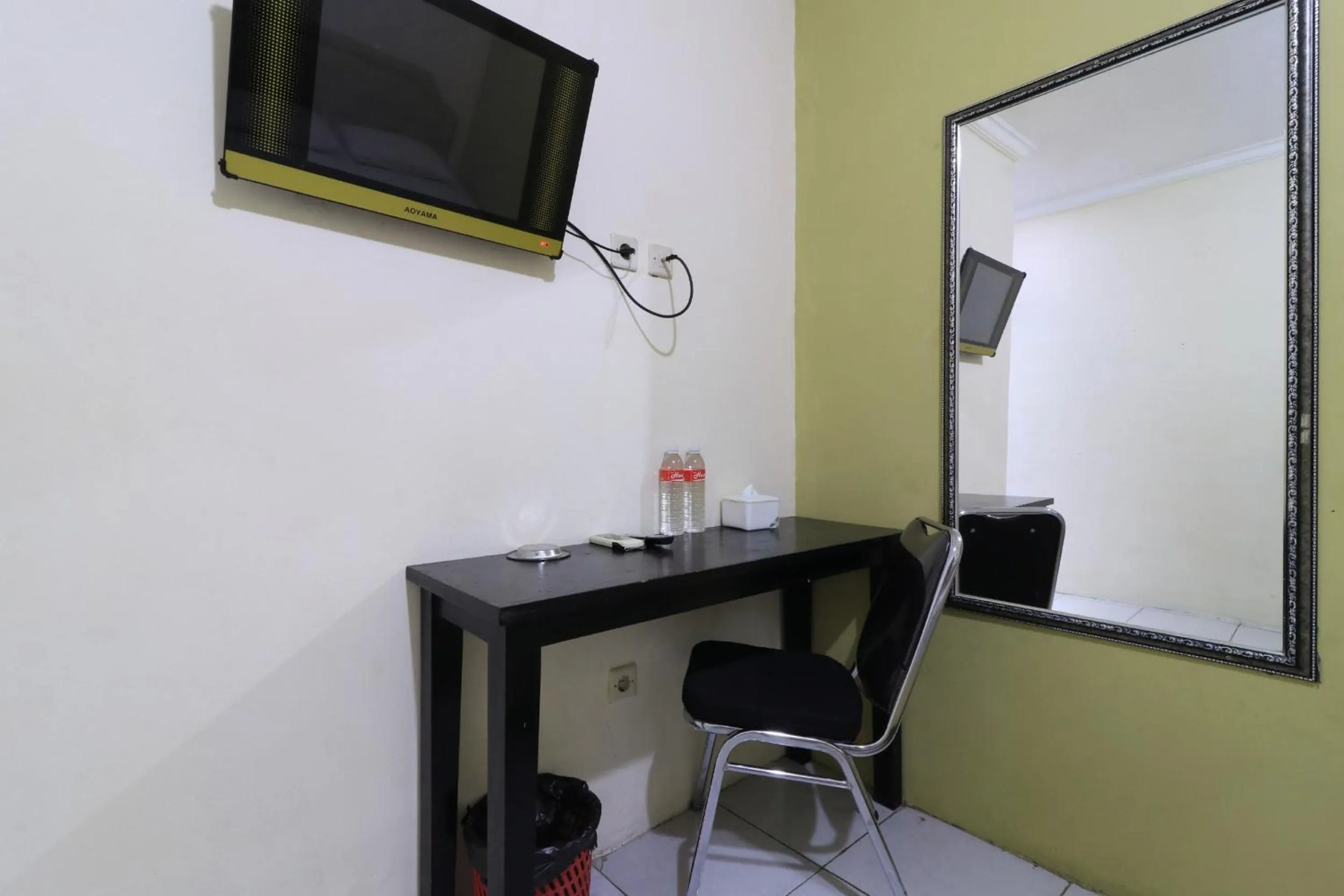 TV and multimedia in AMS Hotel Koja