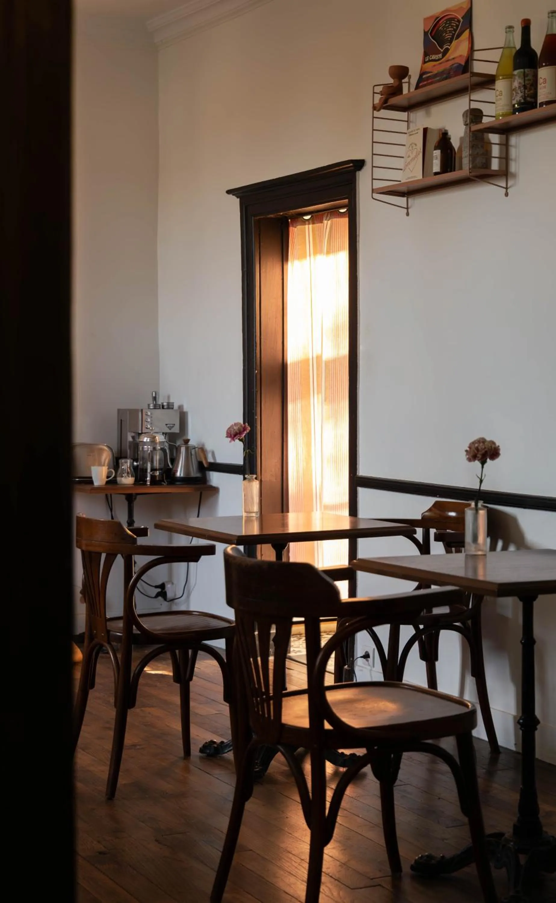 Restaurant/places to eat in Artefact