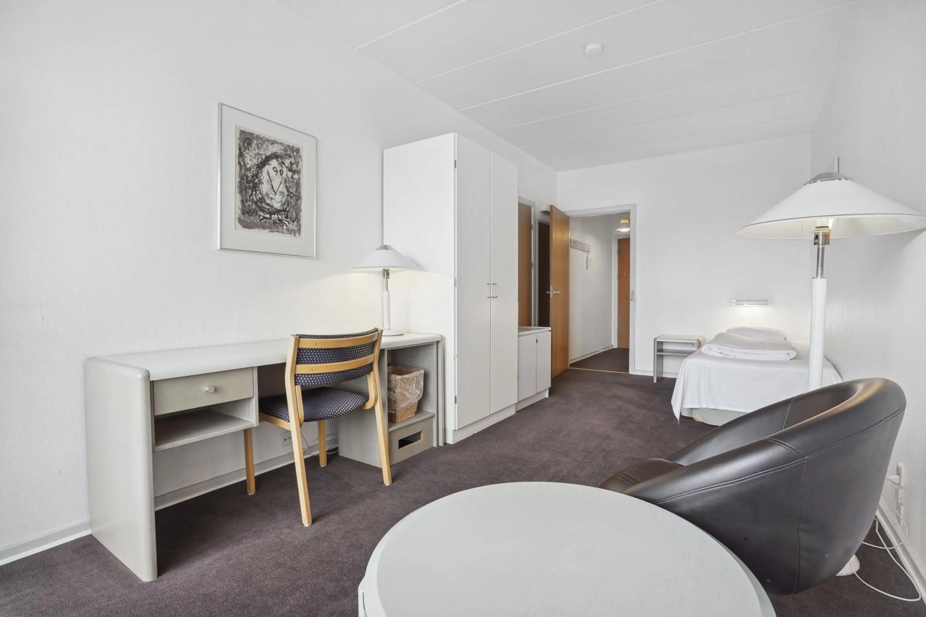 Living room, Bed in Hotel Østersø