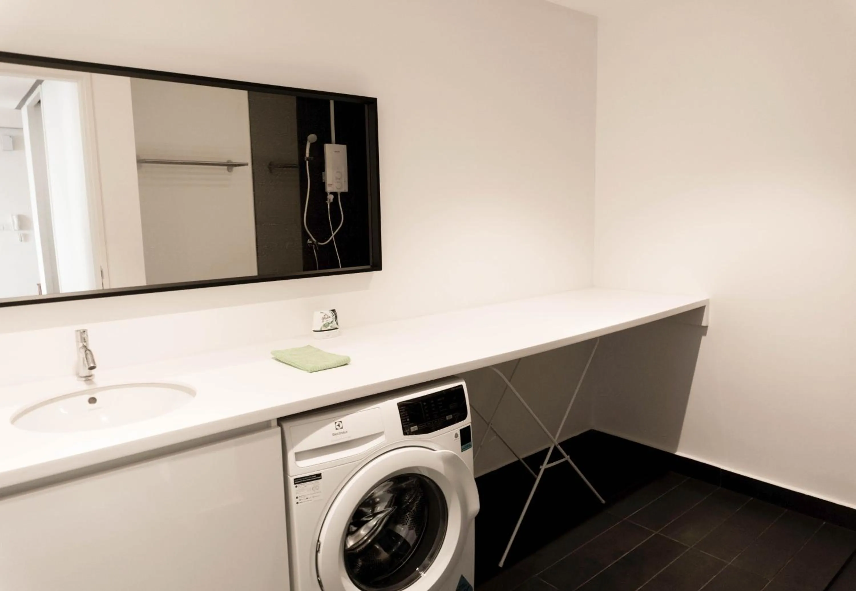 Bathroom in Manatidur@THE HUB SS2