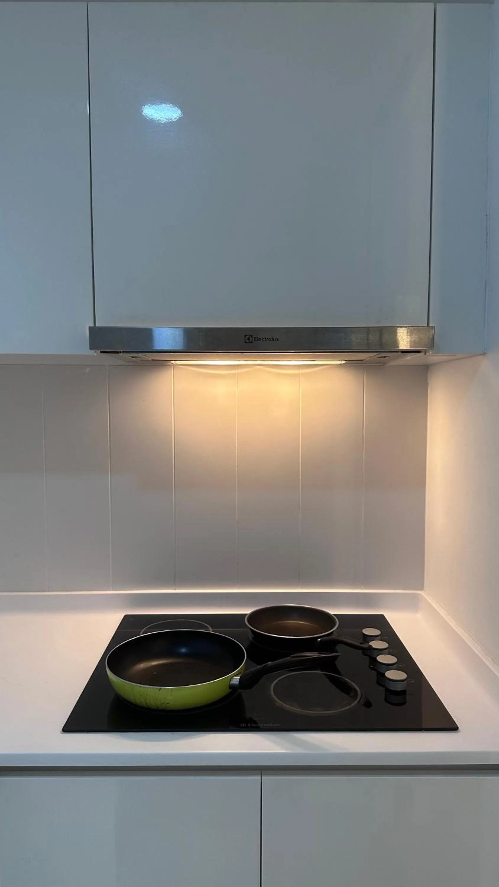 kitchen in Manatidur@THE HUB SS2