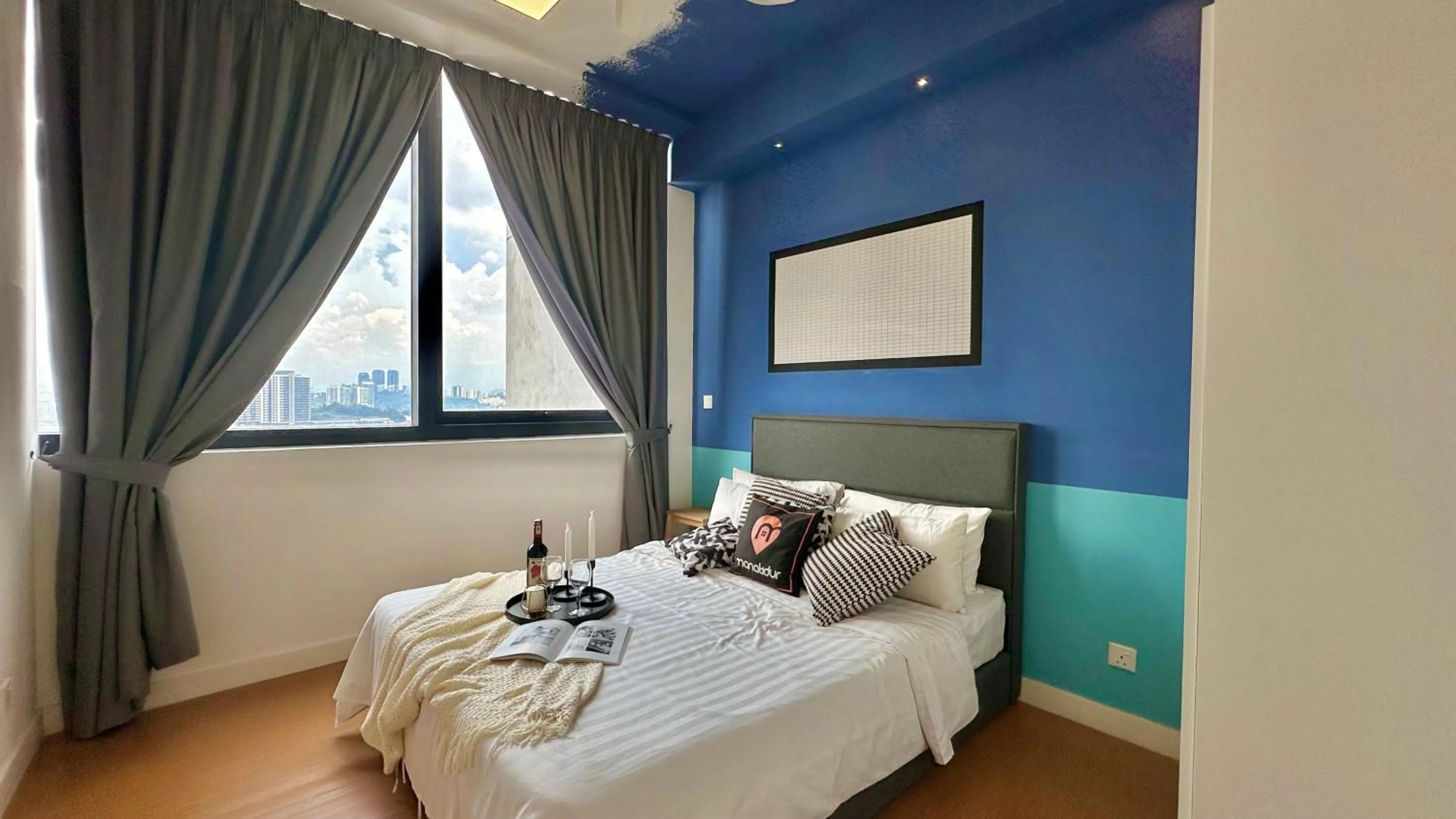 Bedroom, Bed in Manatidur@THE HUB SS2