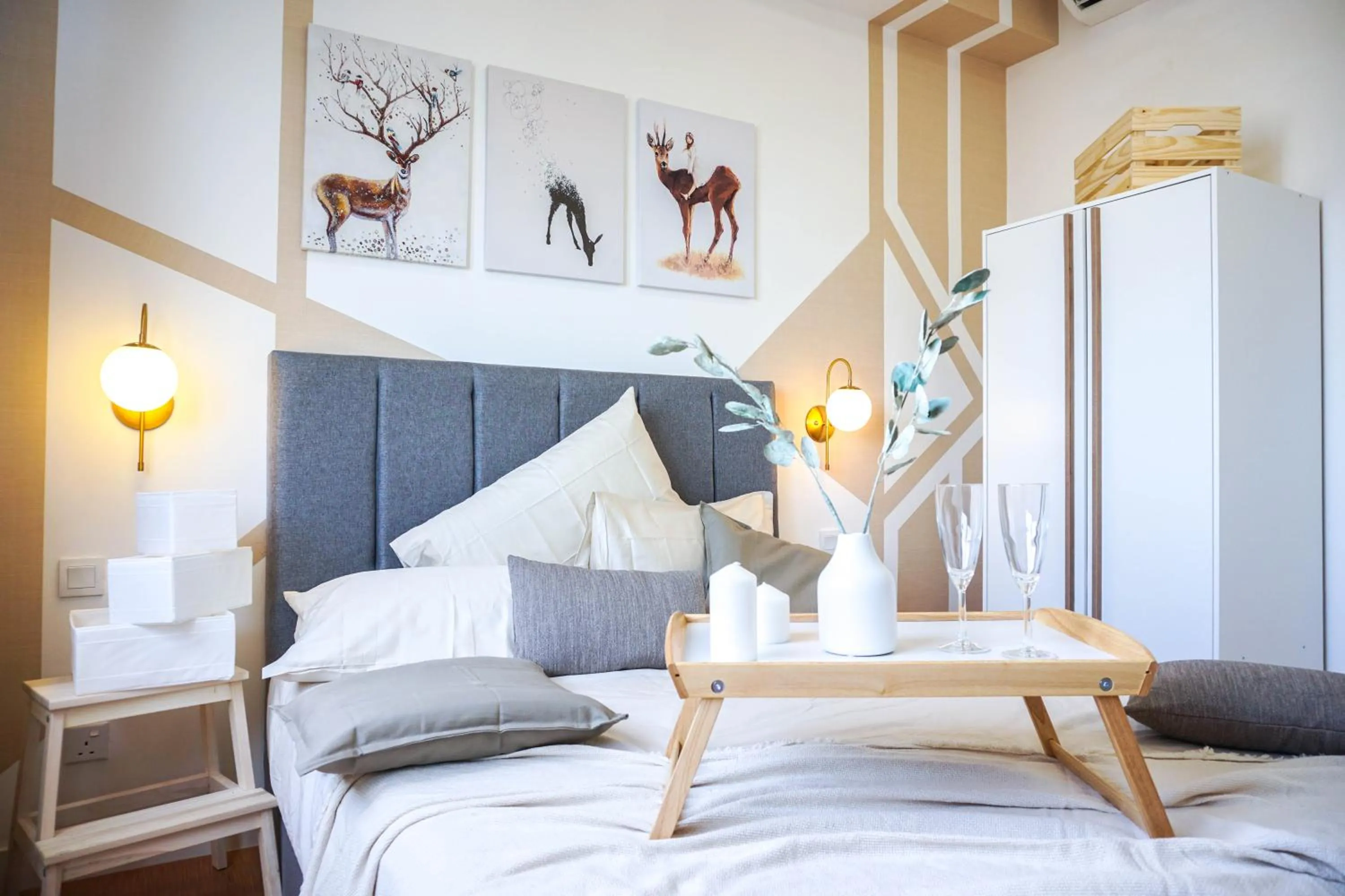 Bedroom, Bed in Manatidur@THE HUB SS2