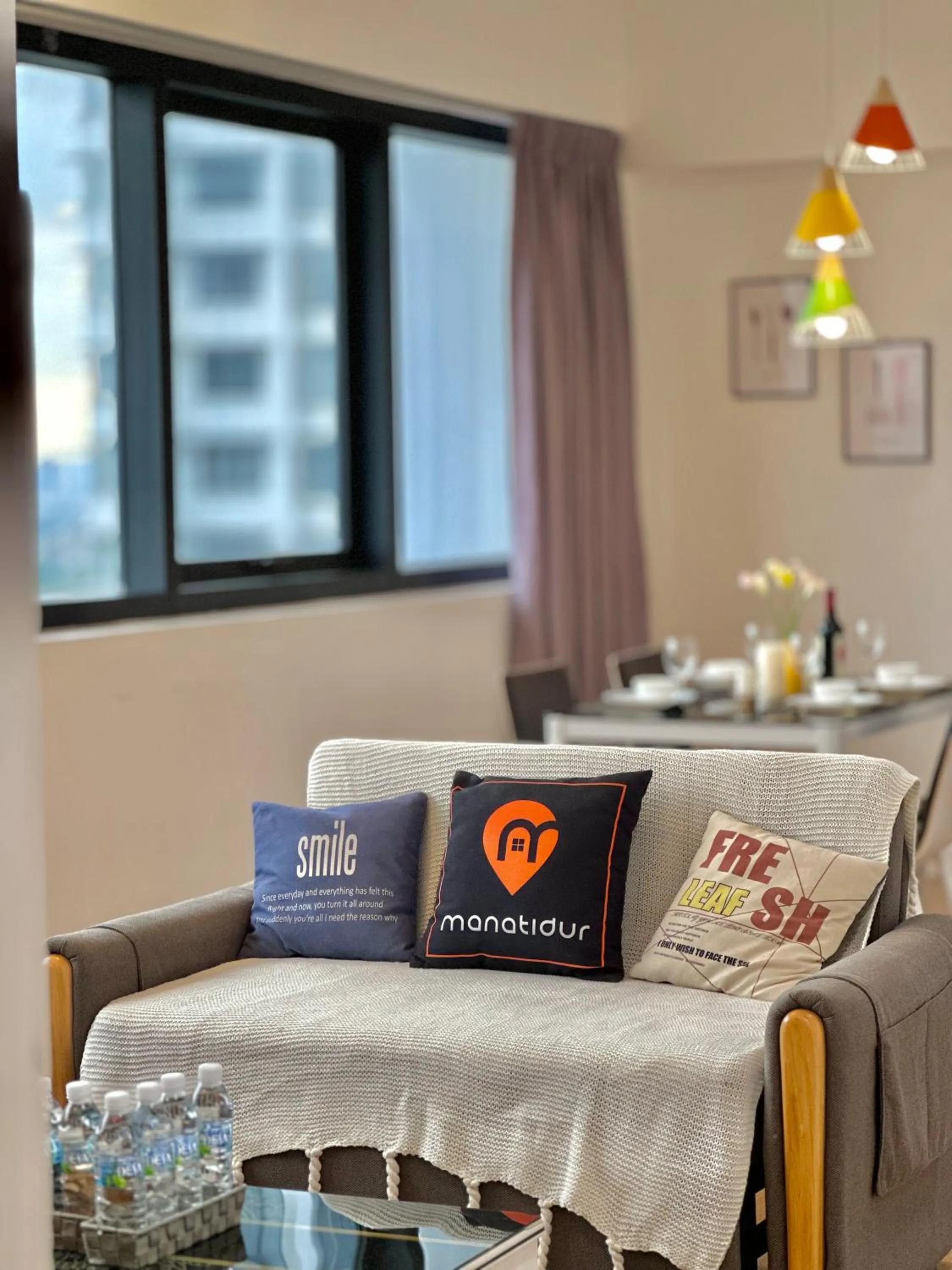 TV and multimedia in Manatidur@THE HUB SS2