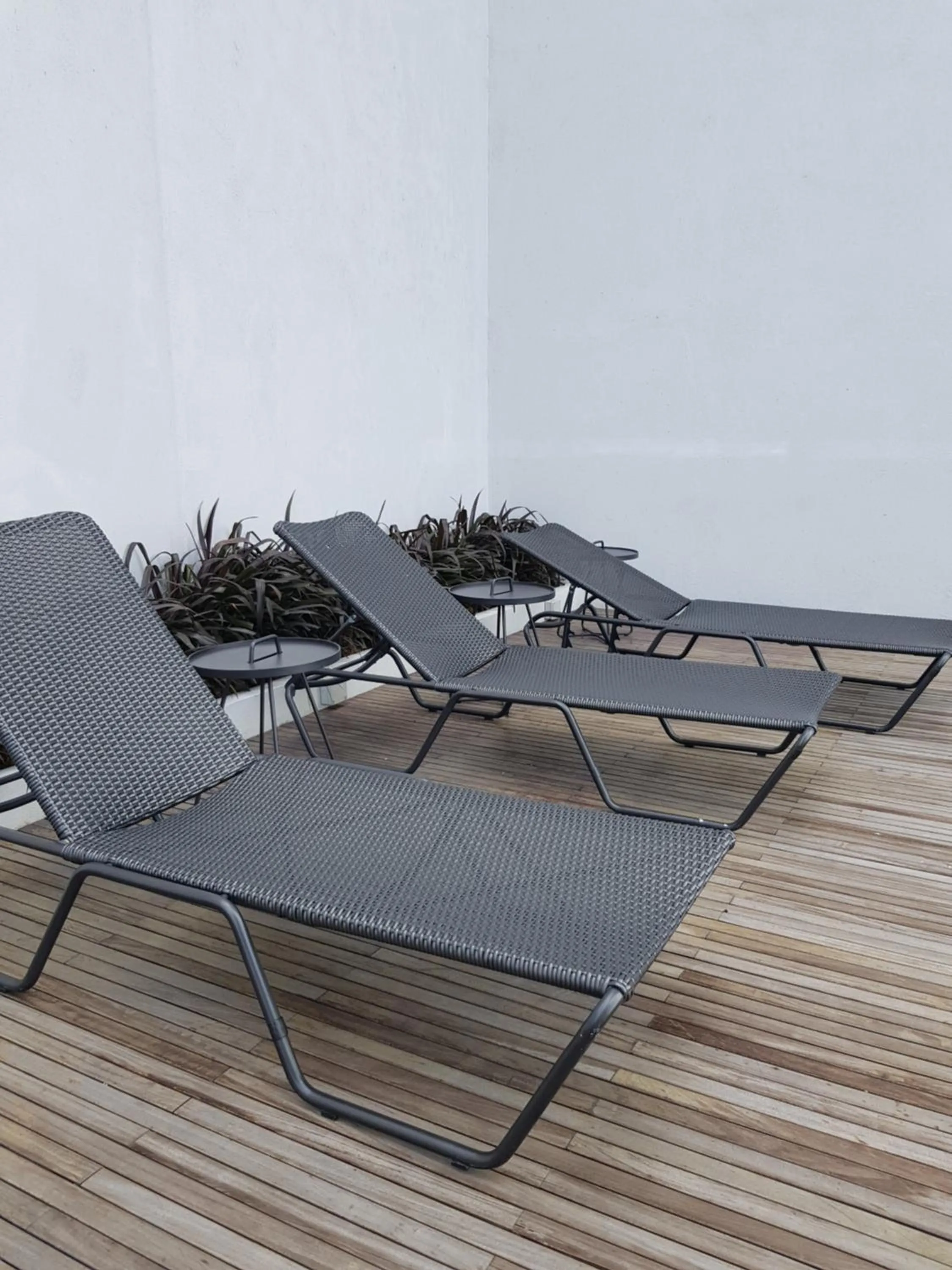 Property building in Manatidur@THE HUB SS2