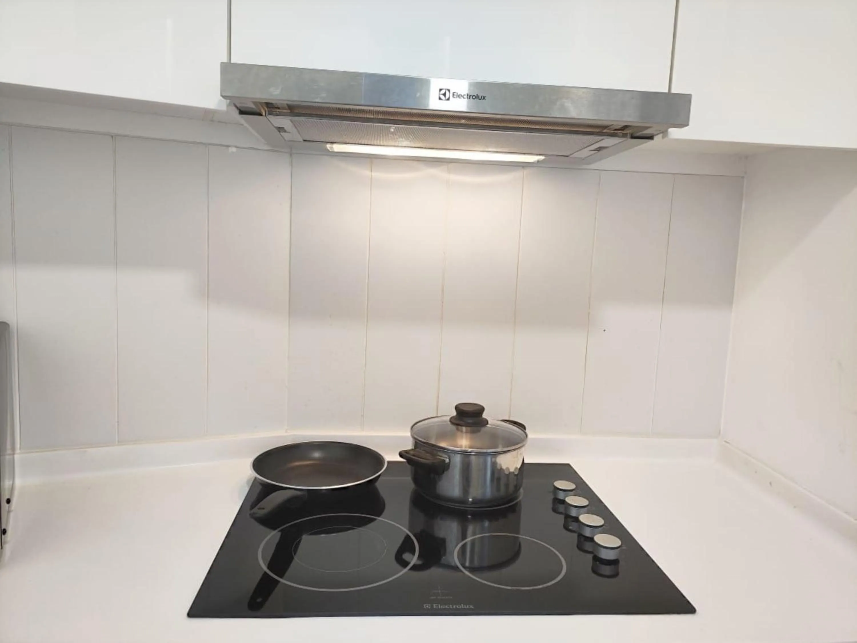 Kitchen or kitchenette in Manatidur@THE HUB SS2