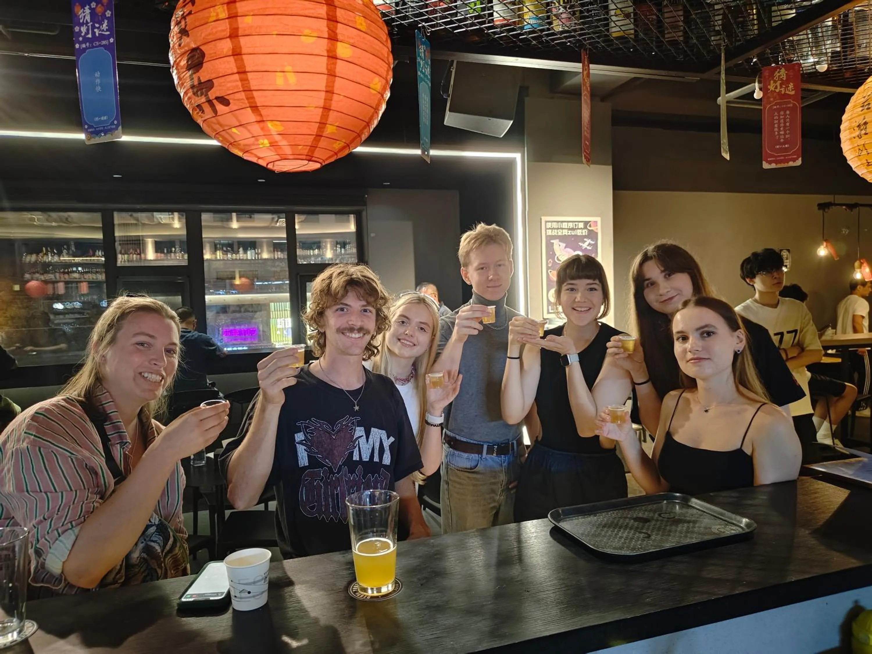 People in Xi'an Desti Youth Park Hostel Bell & Drum Tower