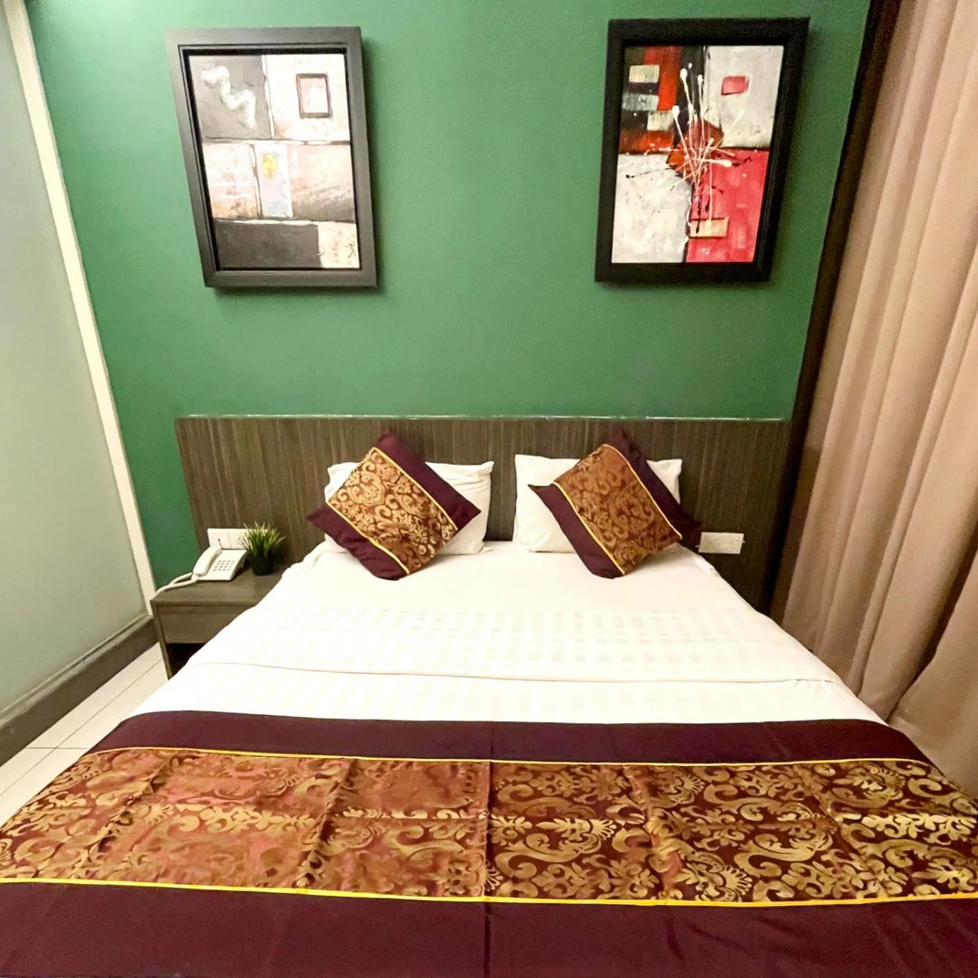 Bedroom in ESQ Shamelin Hotel