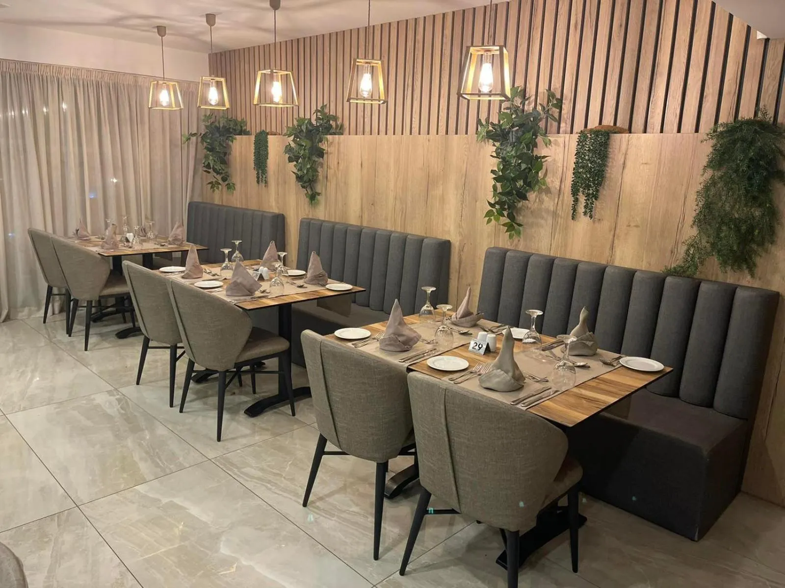 Bohemian Gardens Hotel