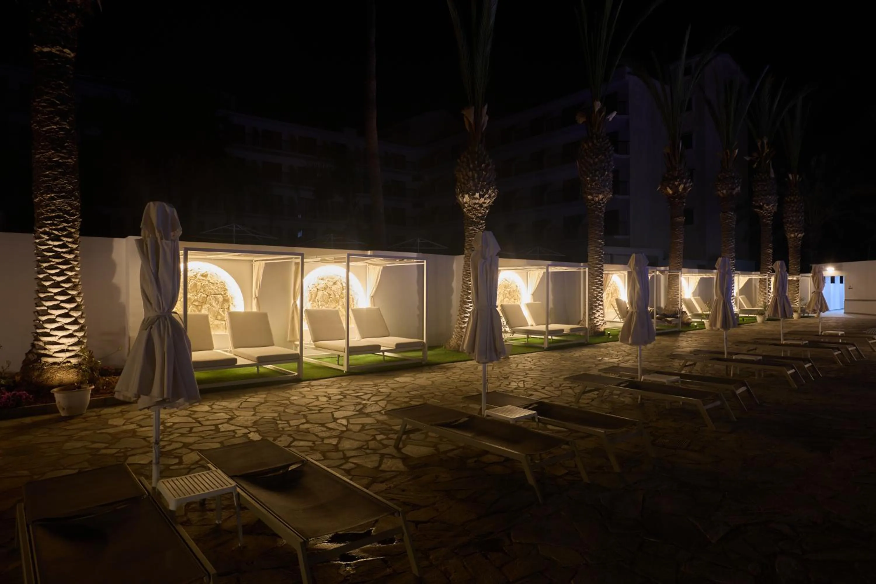 Bohemian Gardens Hotel