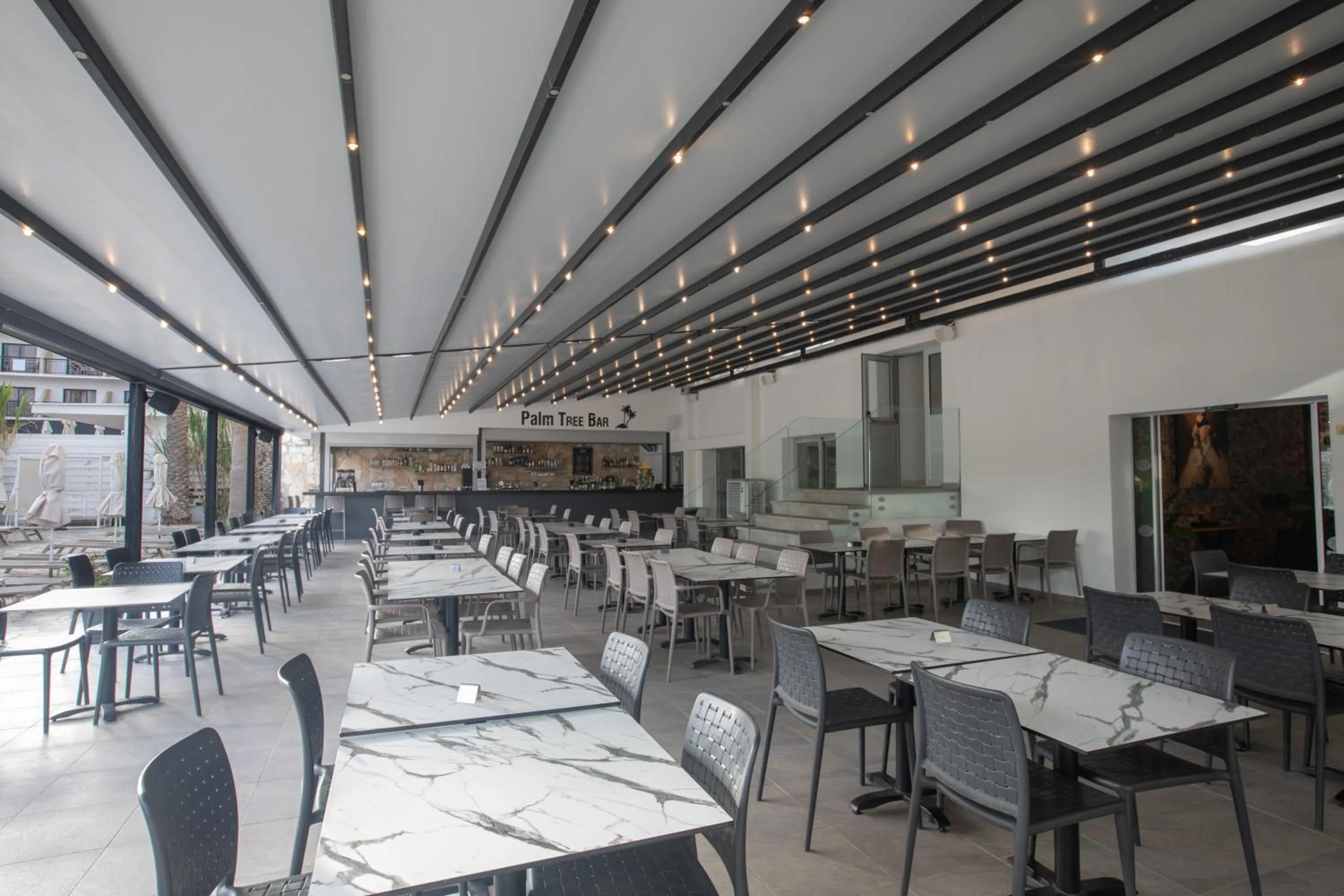 Bohemian Gardens Hotel