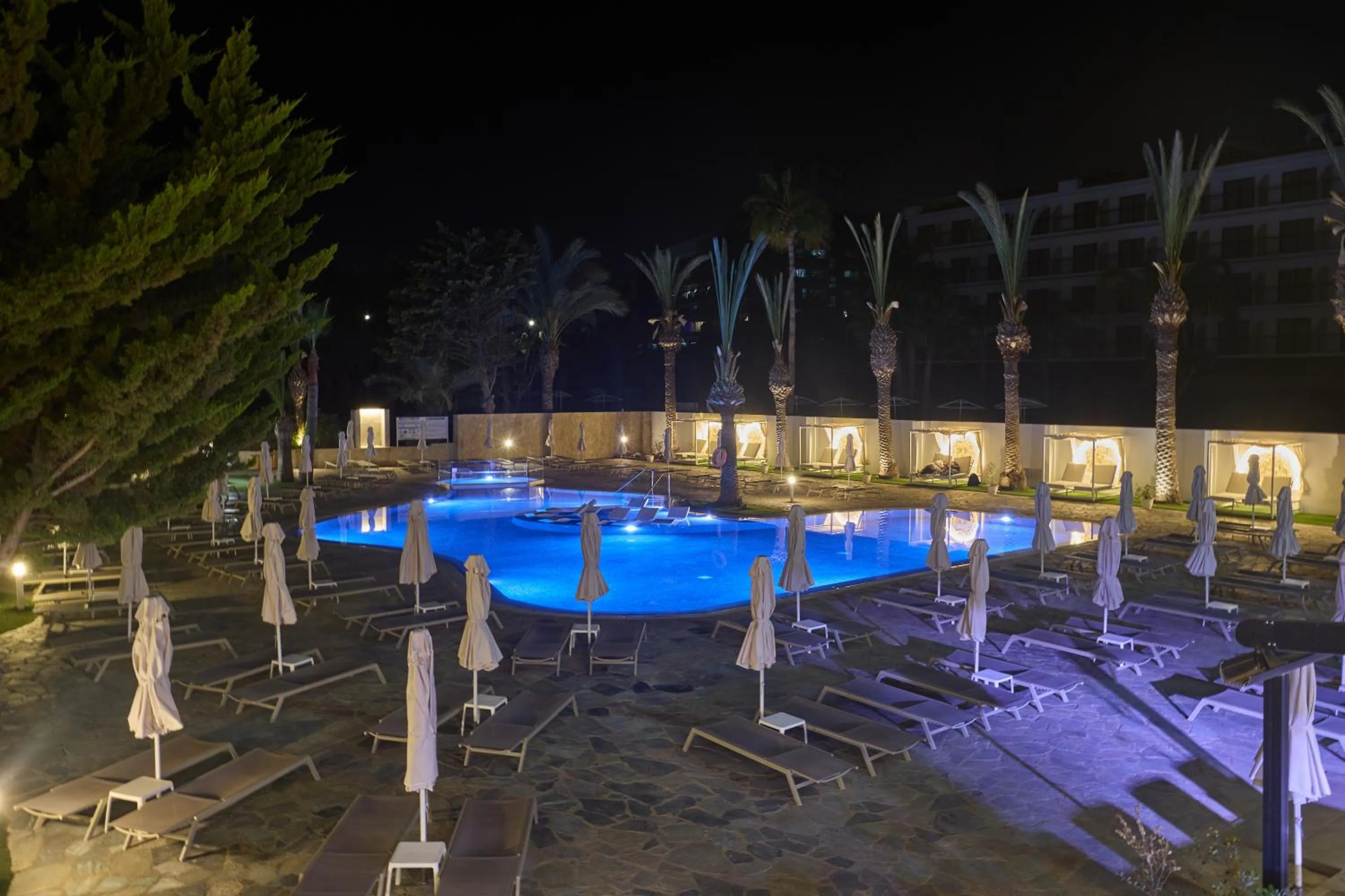 Bohemian Gardens Hotel