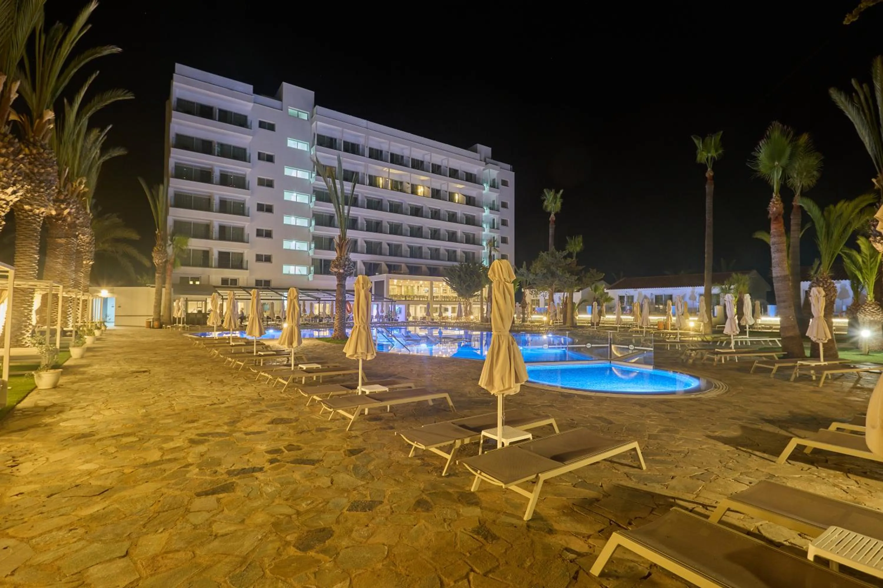 Bohemian Gardens Hotel