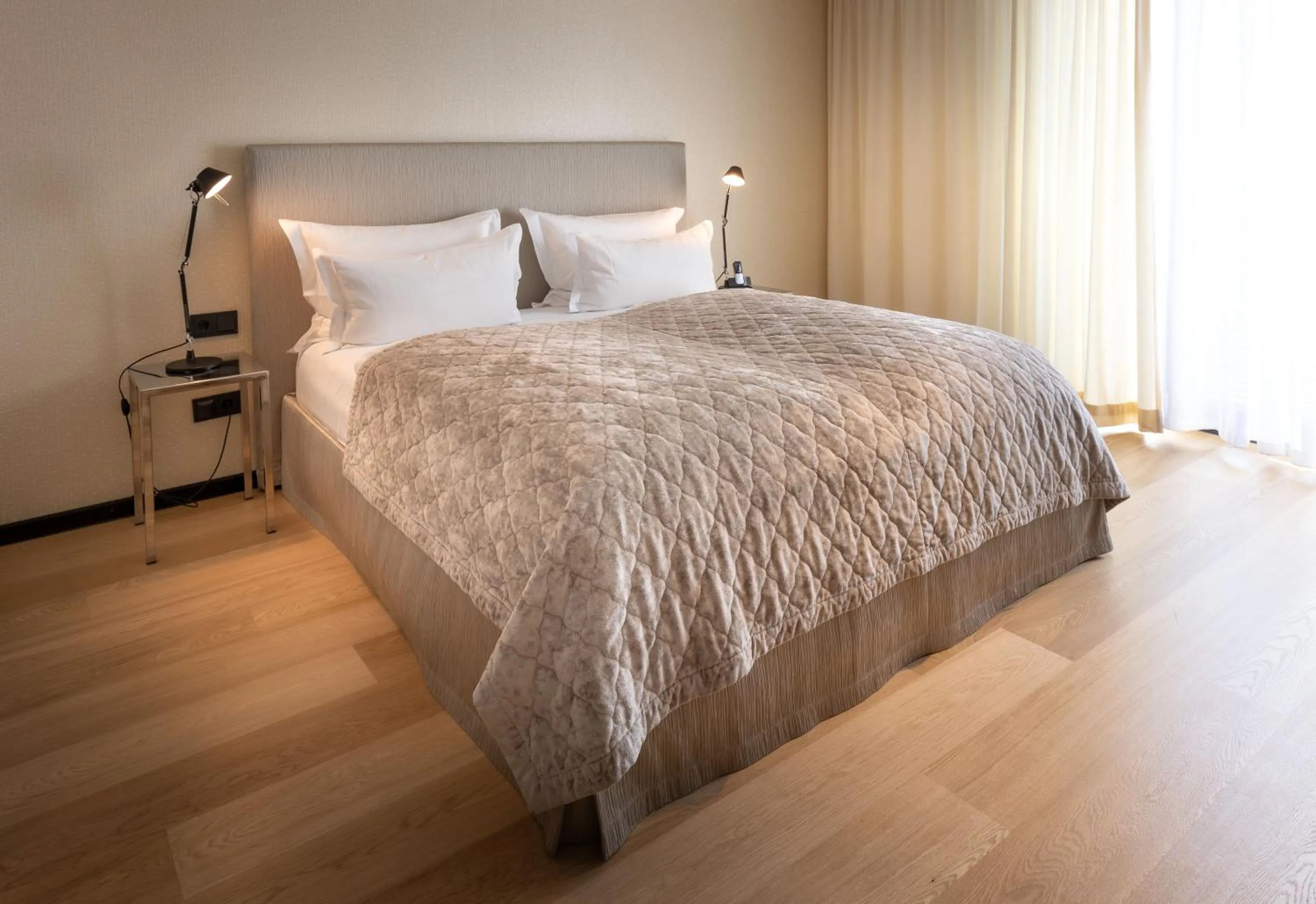 Bed in La Mansion Vi Vadi Hotel