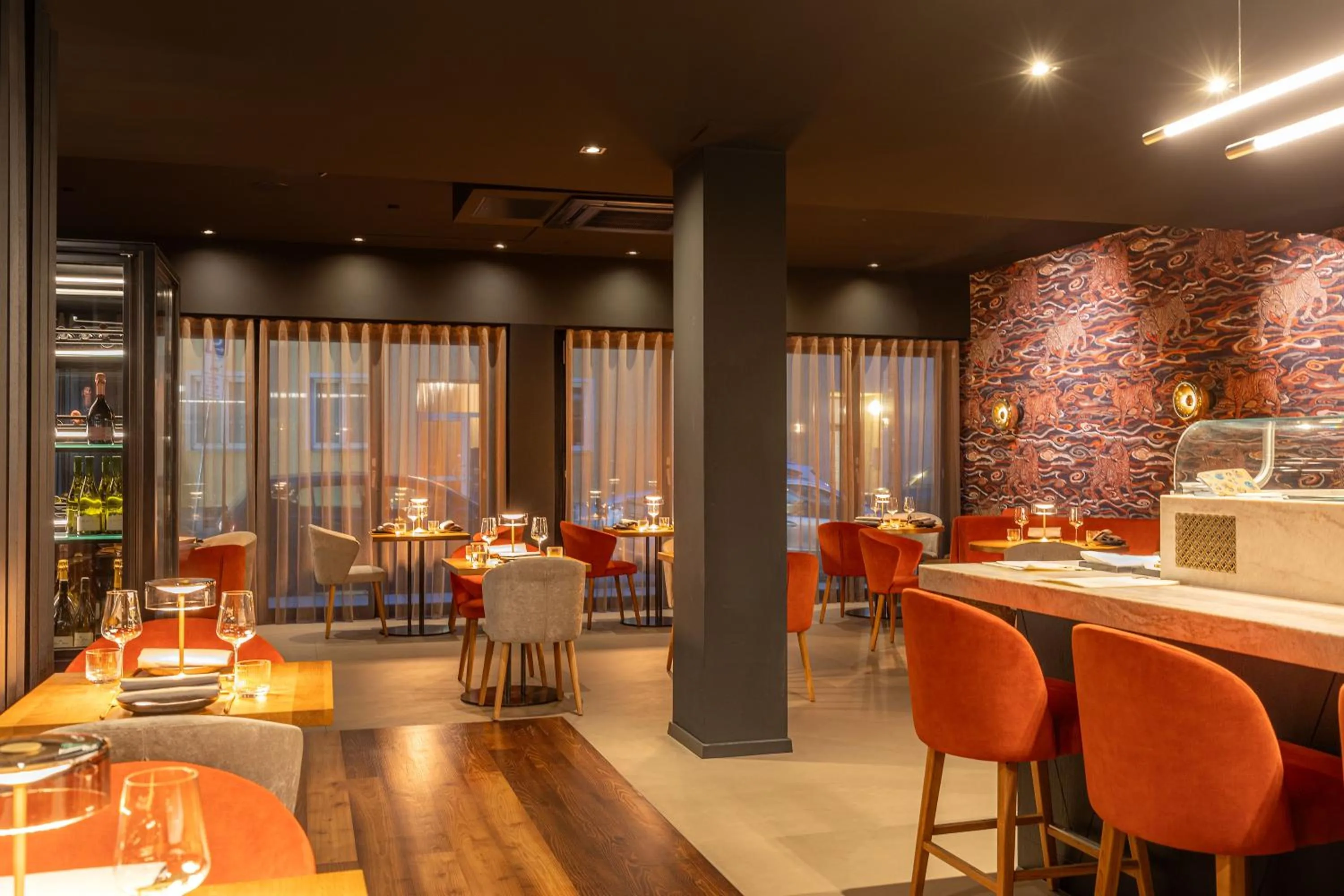 Restaurant/places to eat in La Mansion Vi Vadi Hotel