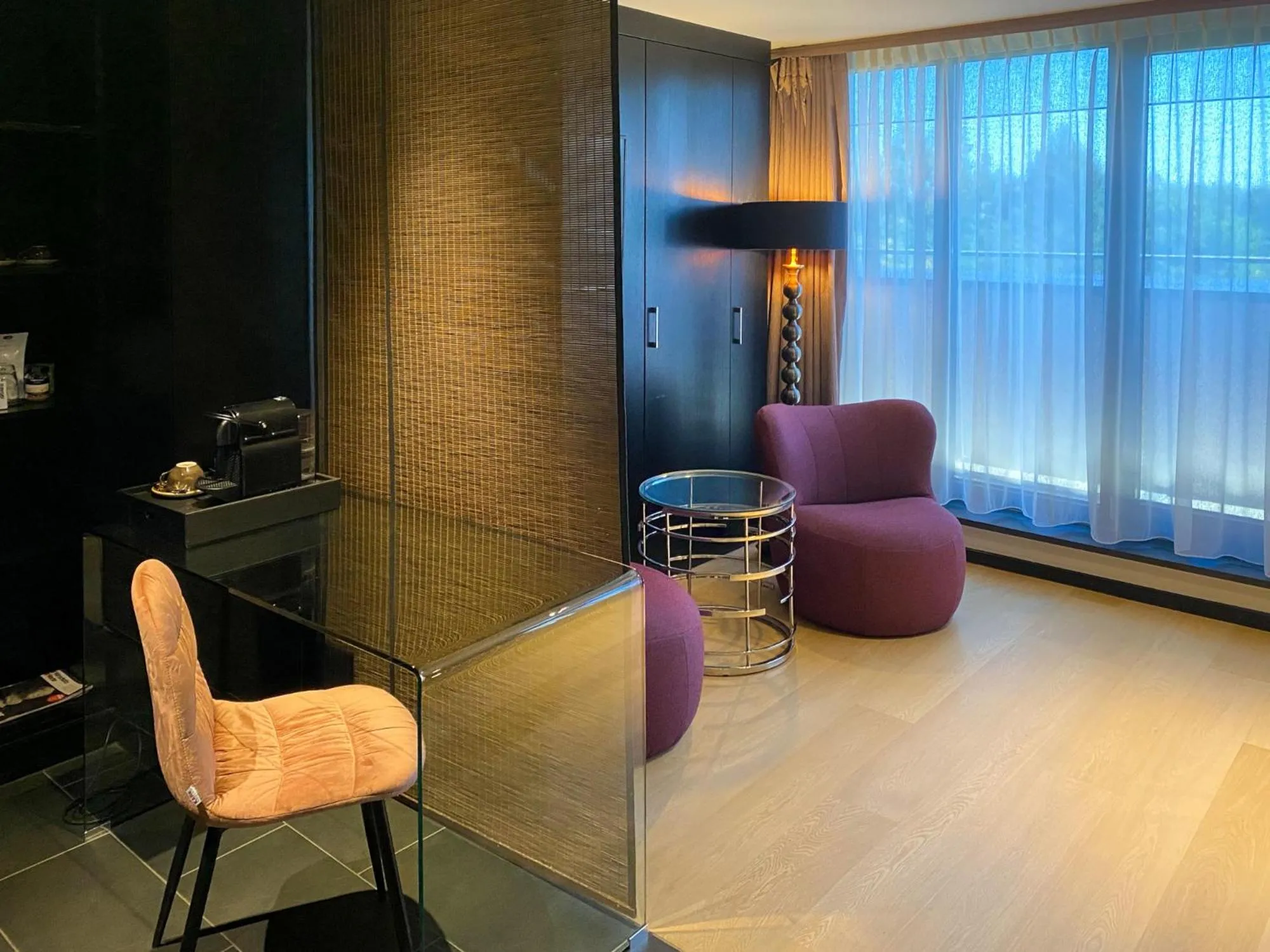 Coffee/tea facilities in La Mansion Vi Vadi Hotel