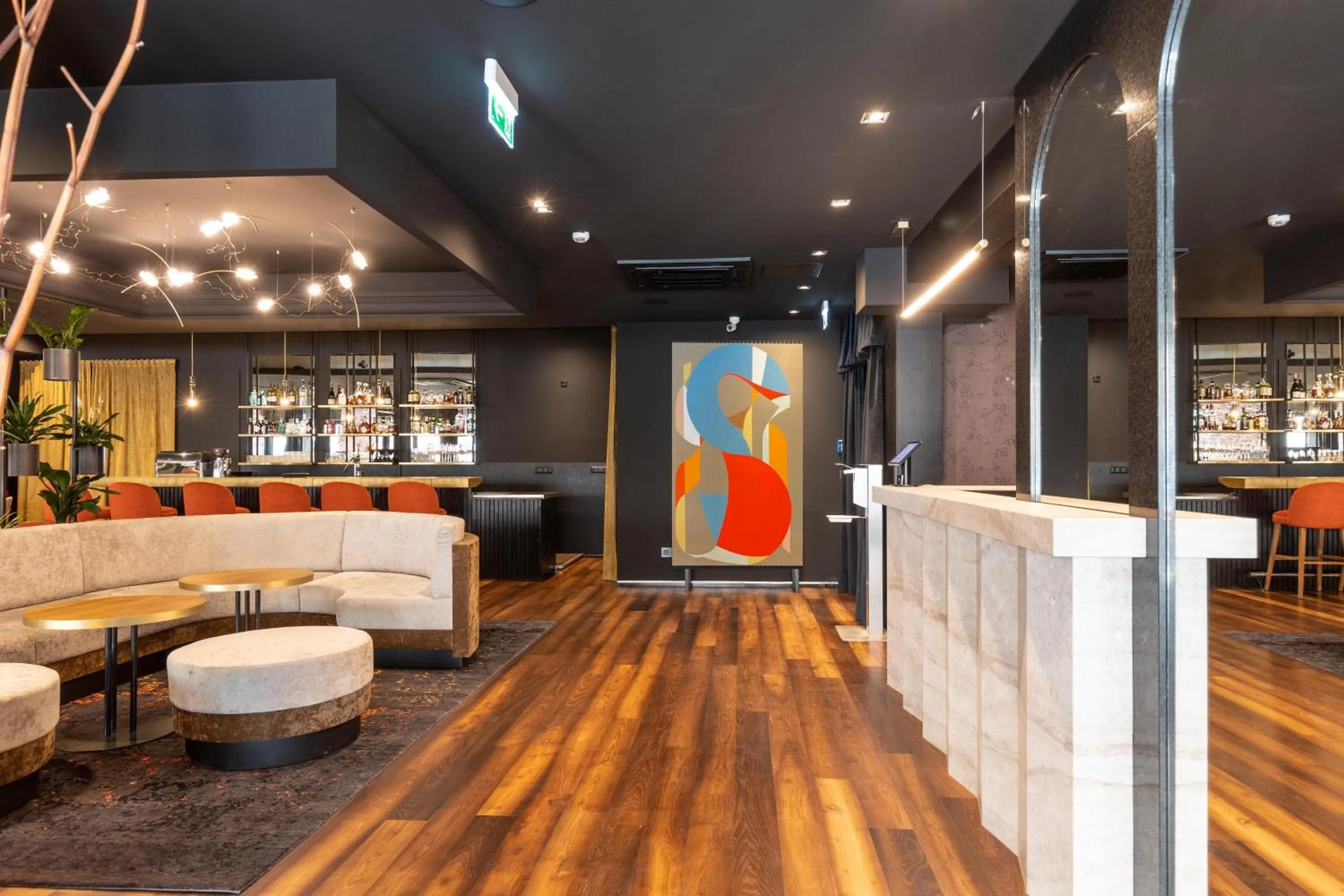 Lobby or reception in La Mansion Vi Vadi Hotel