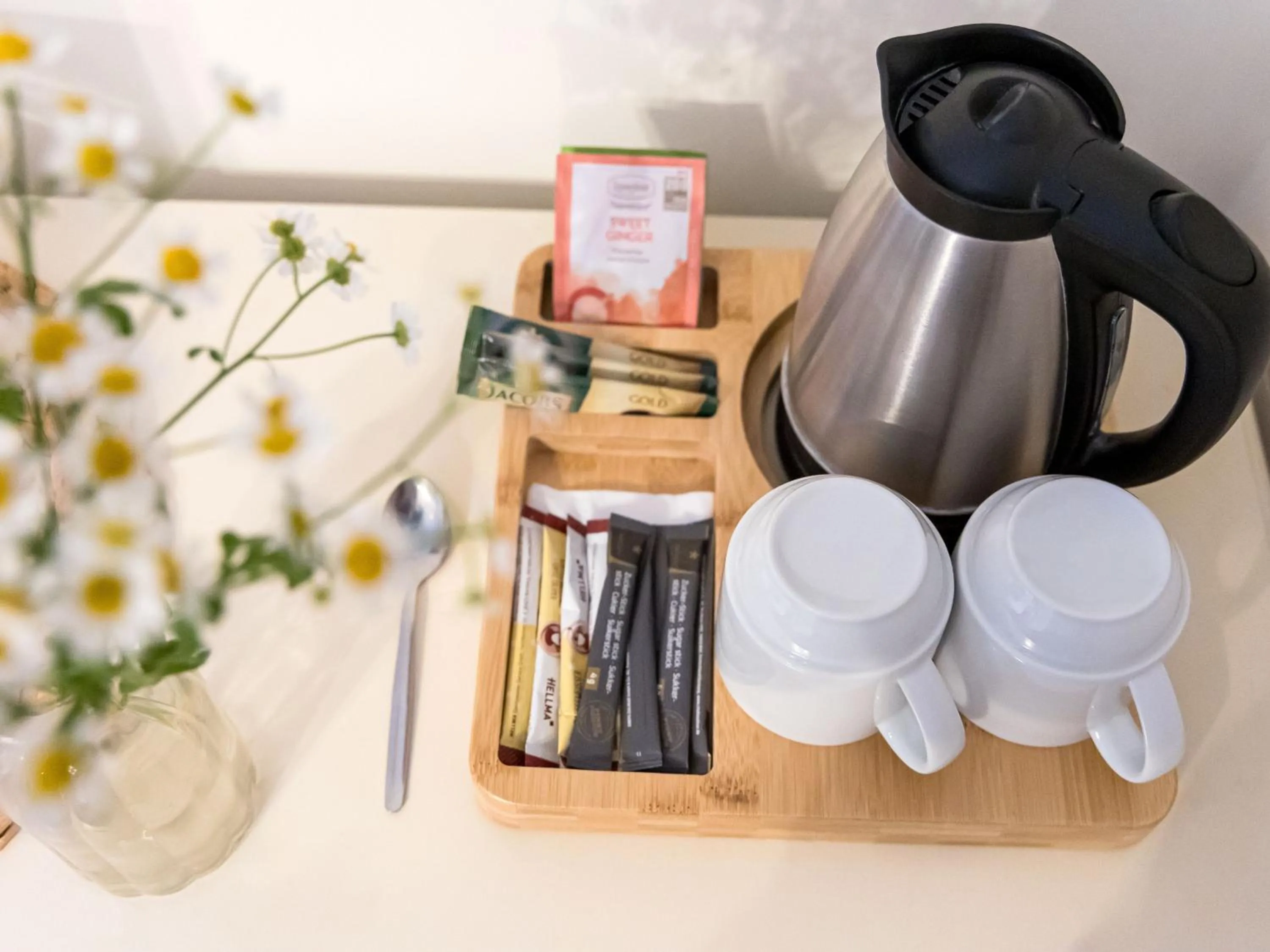 Coffee/tea facilities in Landhaus Alte Schmiede