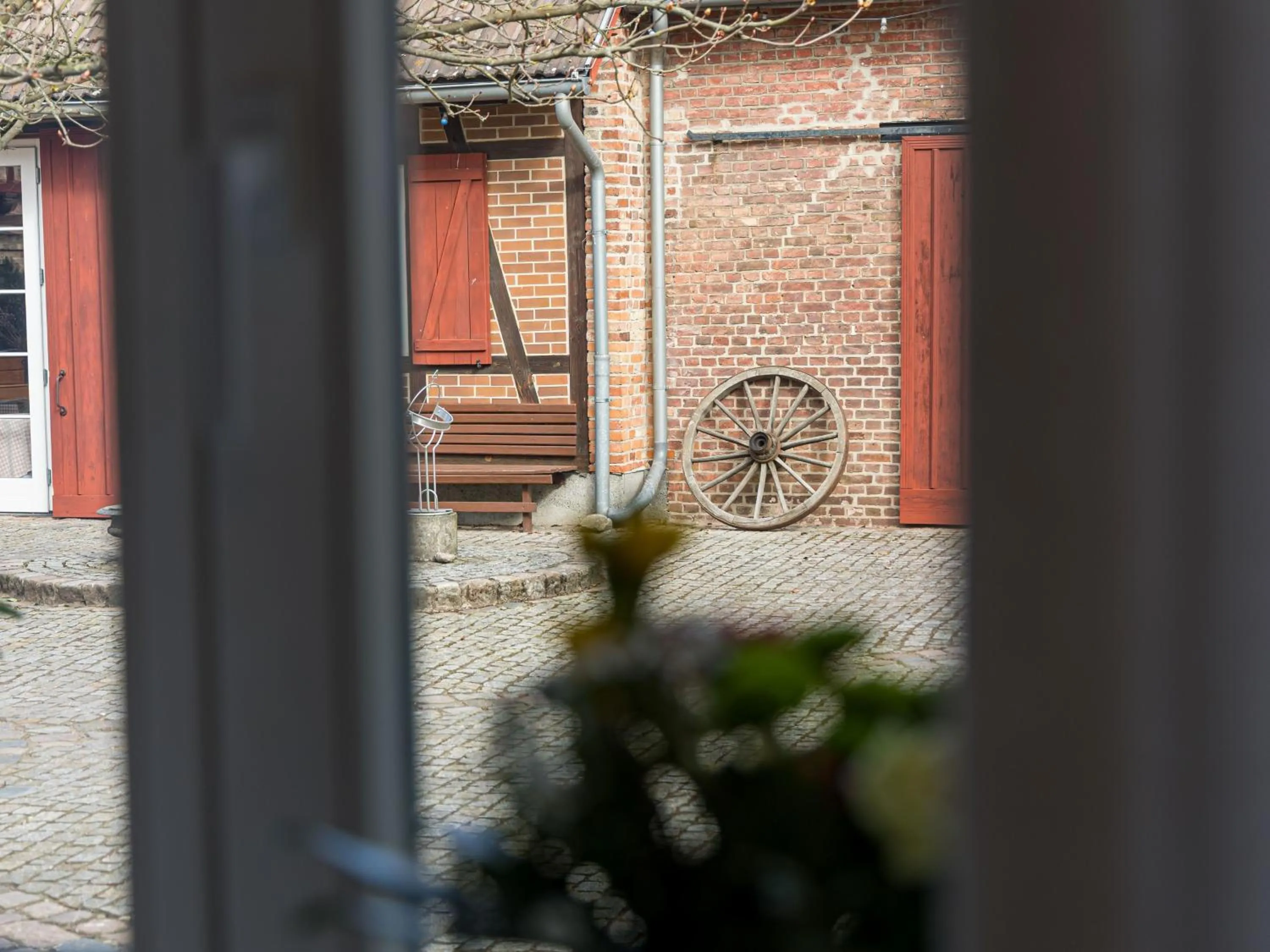 Inner courtyard view in Landhaus Alte Schmiede