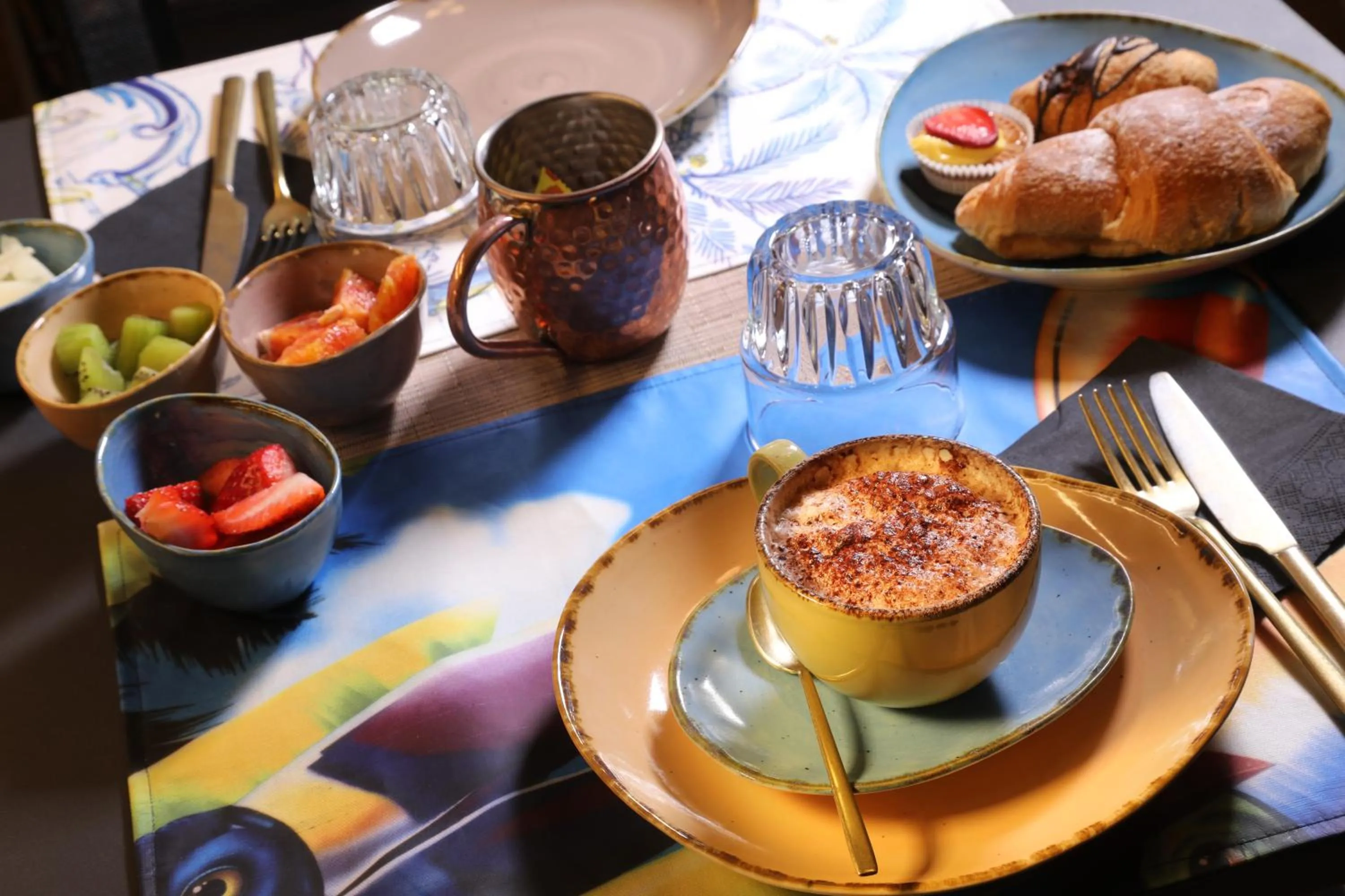 Breakfast in Suites&Atelier Lake Como