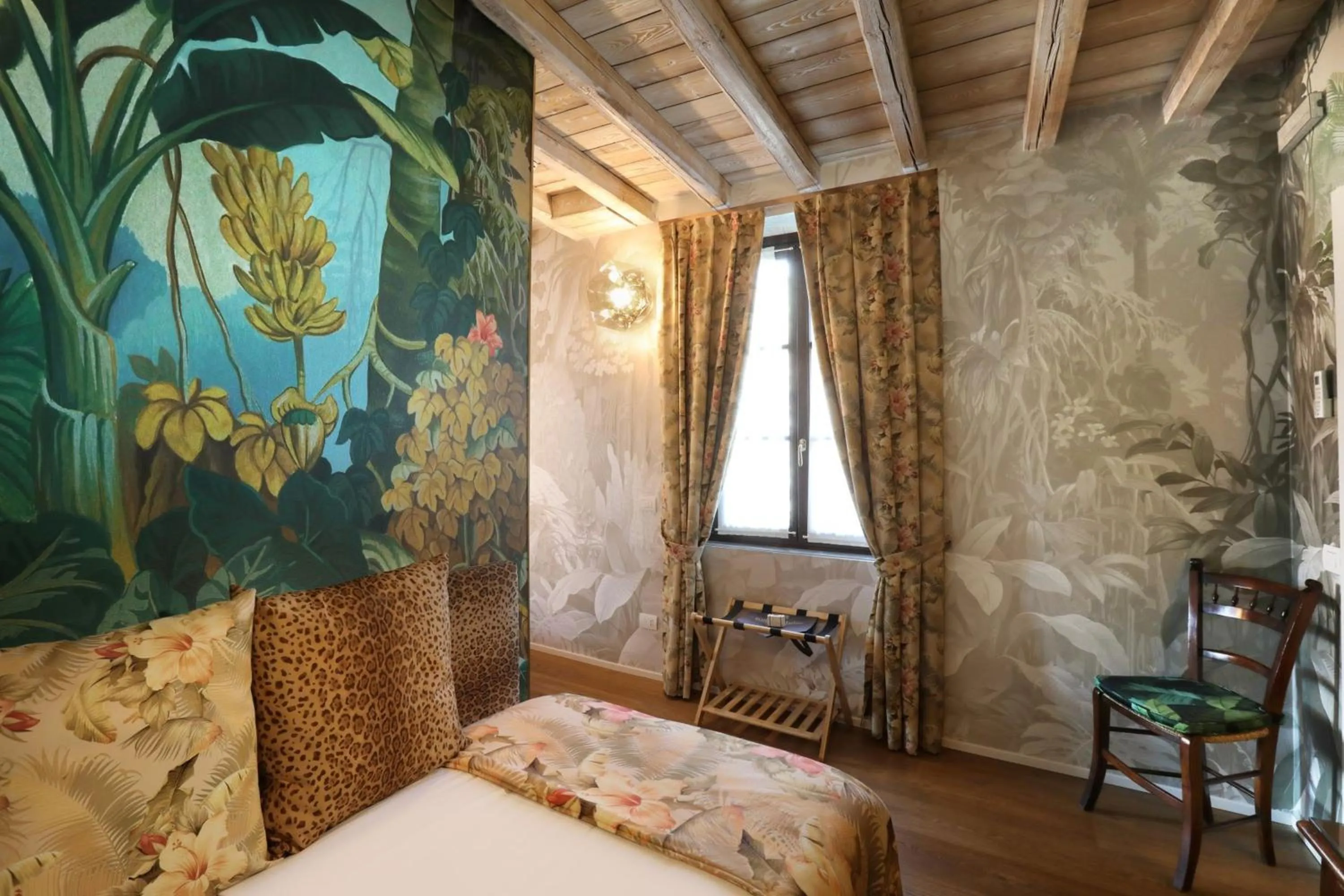 Bed in Suites&Atelier Lake Como
